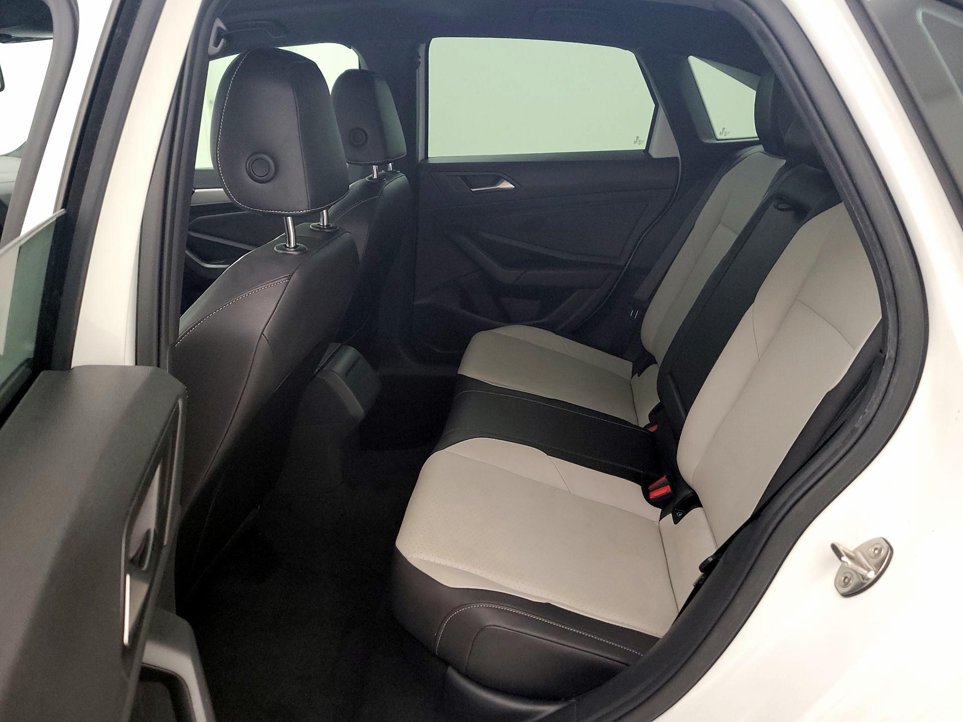 Thumbnail: 2020 Volkswagen Jetta - 20