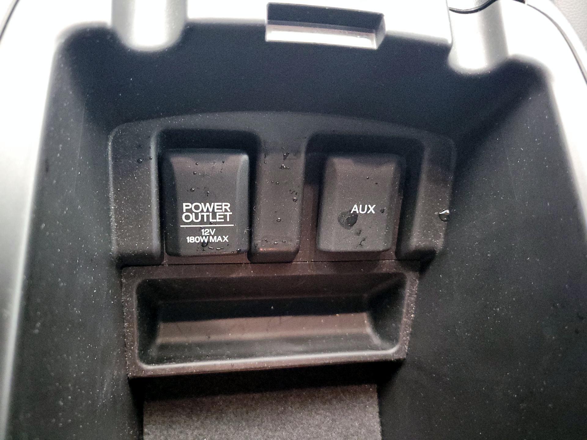 Thumbnail: 2015 Acura TLX - 18