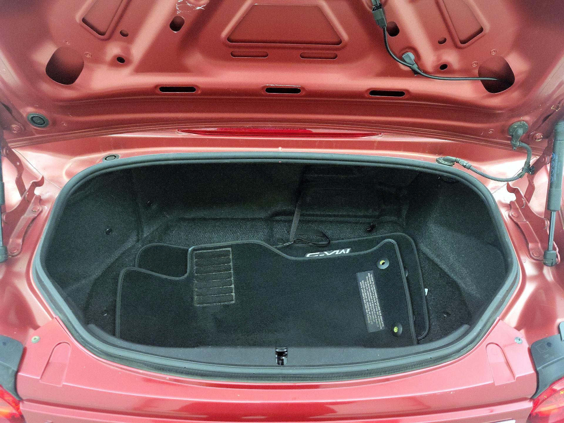 Thumbnail: 2016 Mazda MX-5 Miata - 18