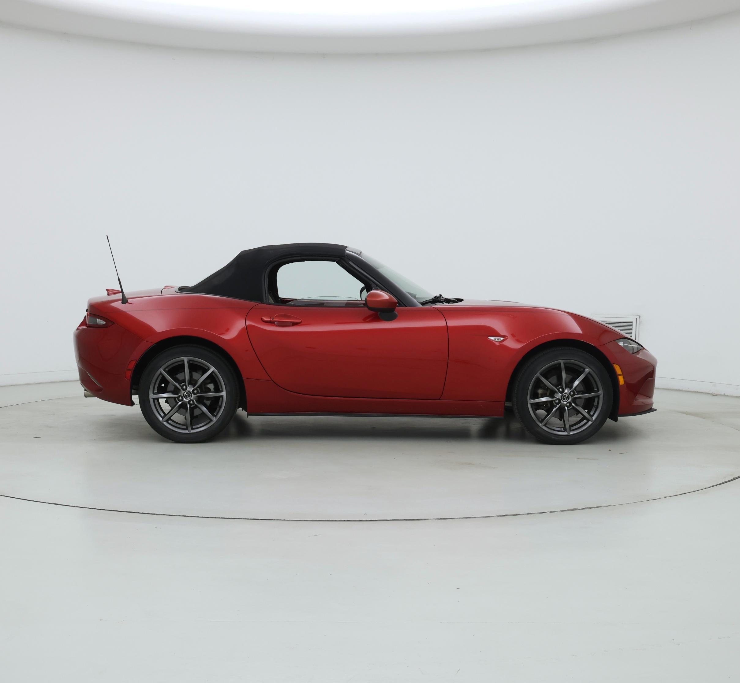 Thumbnail: 2016 Mazda MX-5 Miata - 7
