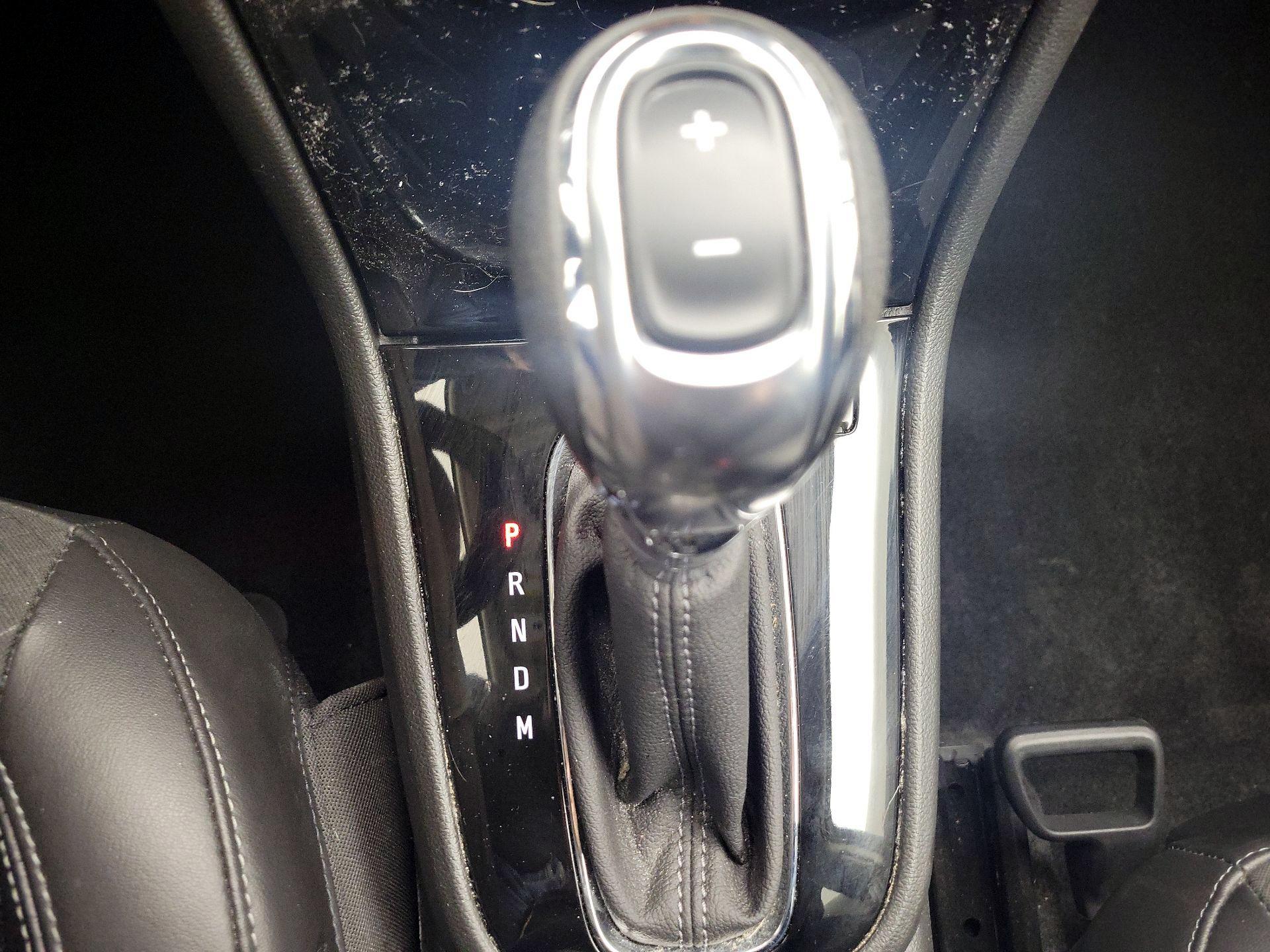 Thumbnail: 2018 Buick Encore - 17