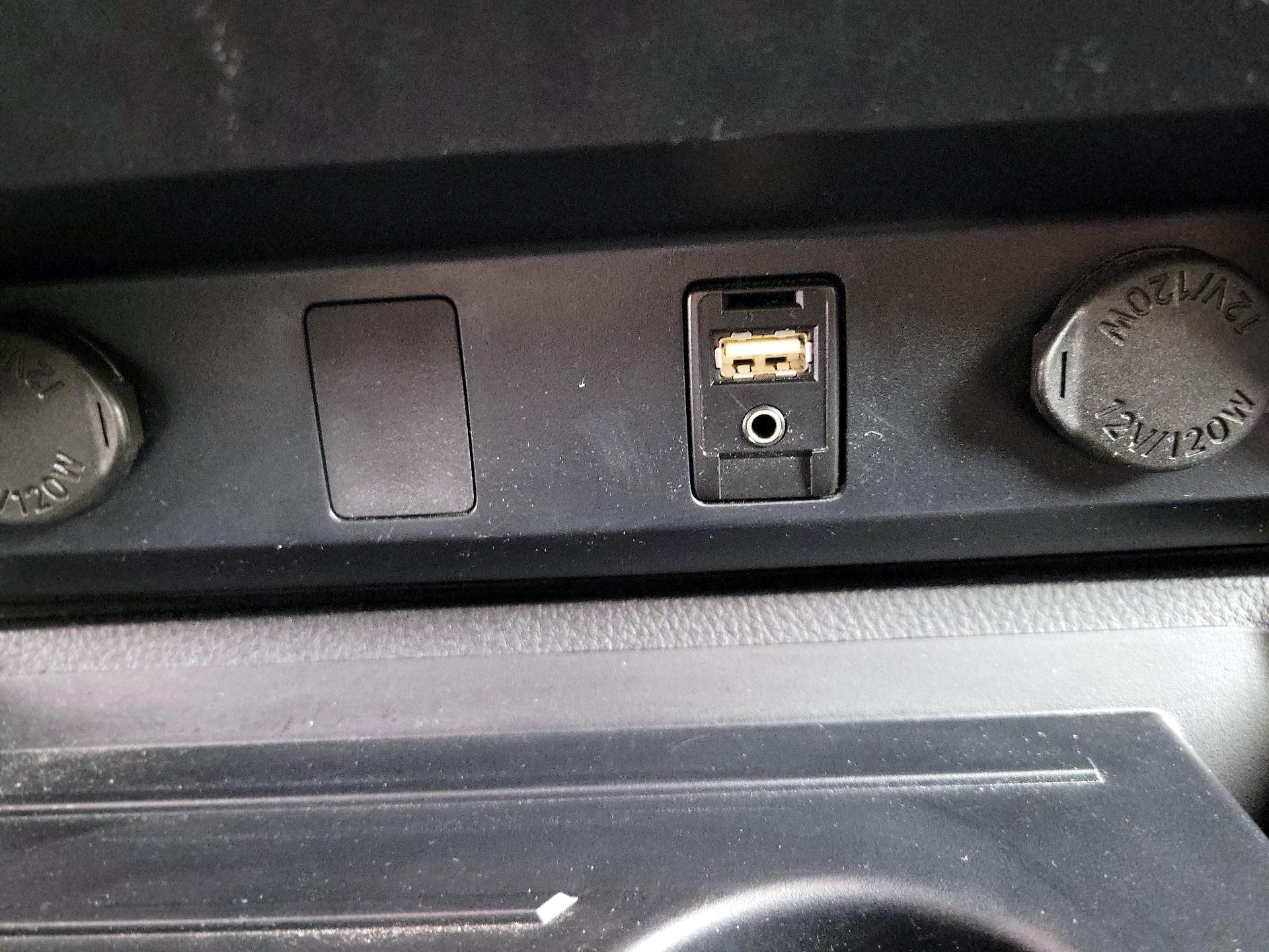 Thumbnail: 2019 Toyota Tundra - 18