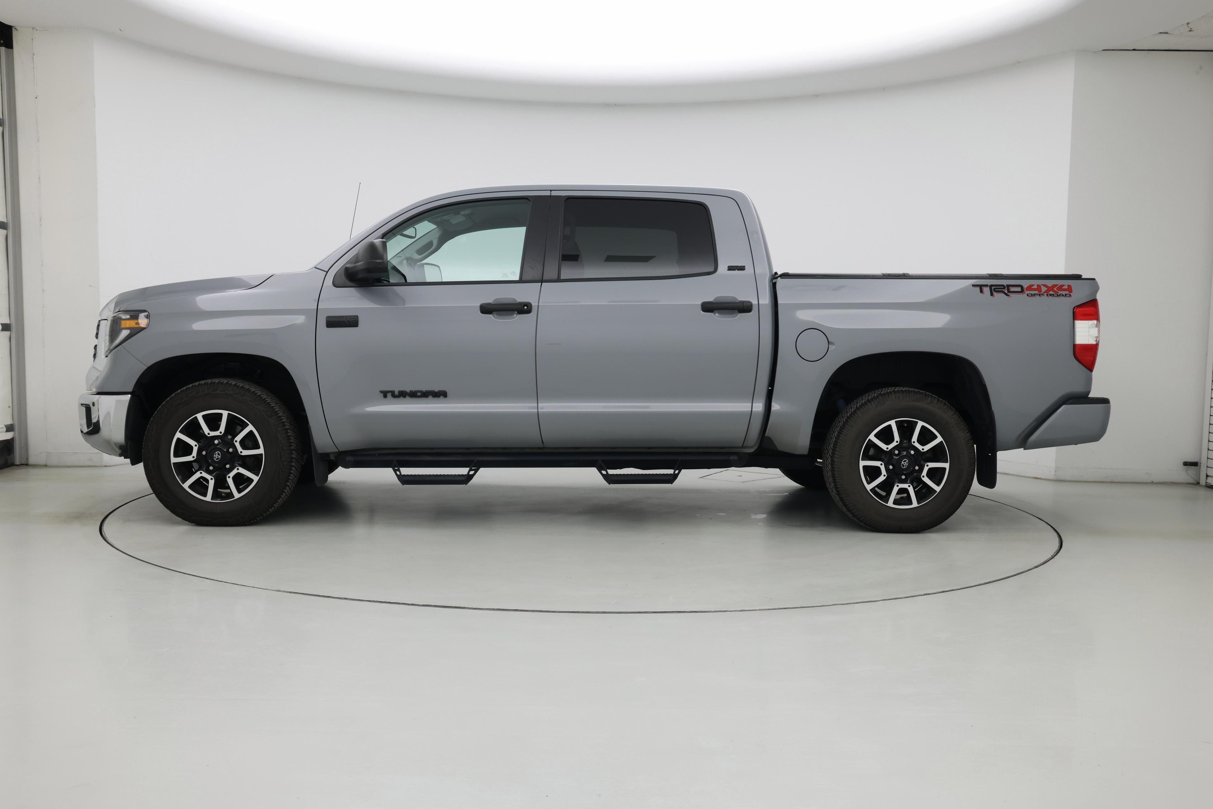 Thumbnail: 2019 Toyota Tundra - 3