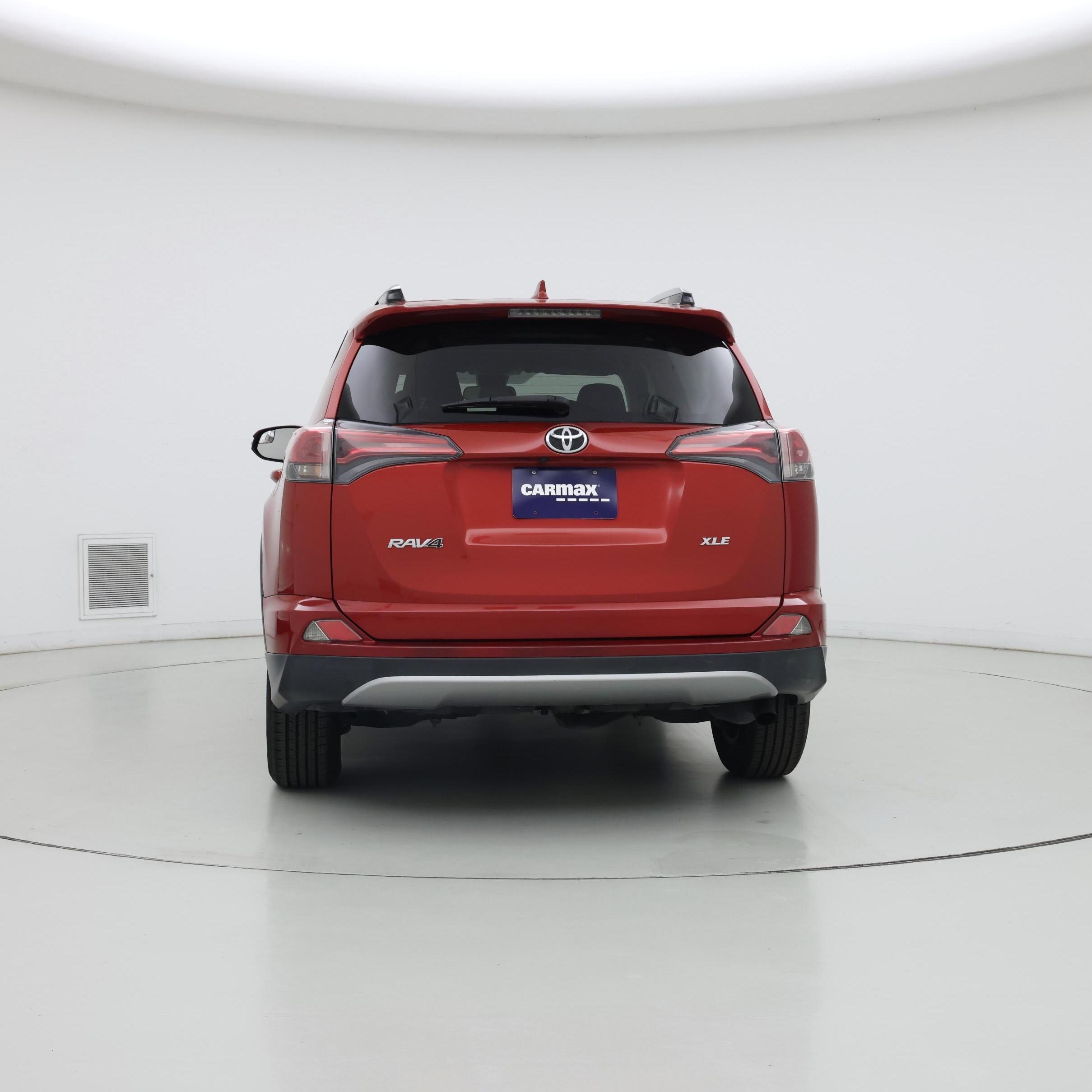 Thumbnail: 2017 Toyota RAV4 - 6