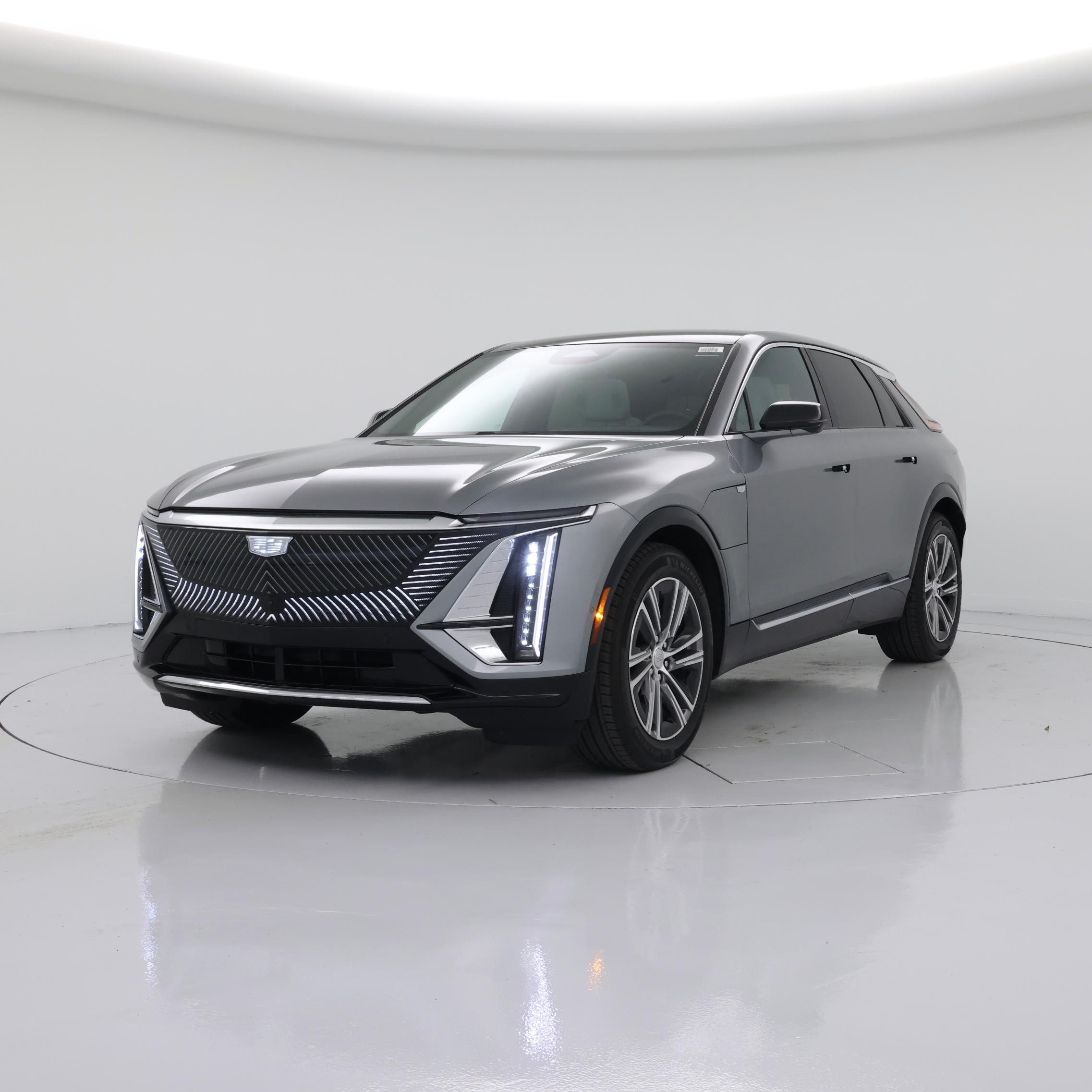 Thumbnail: 2024 Cadillac Lyriq - 4