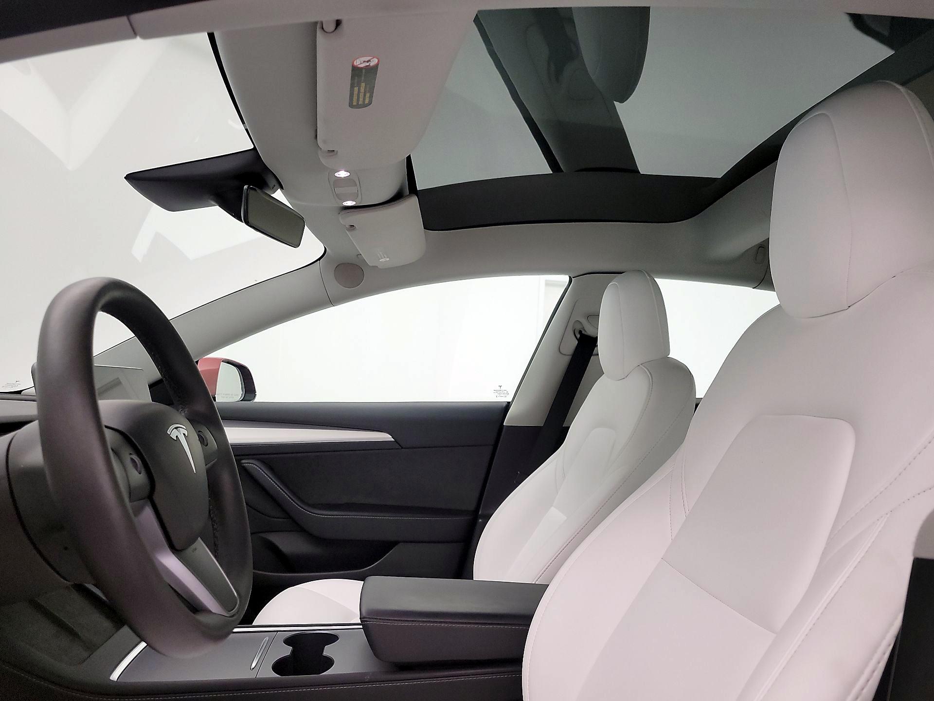 Thumbnail: 2022 Tesla Model 3 - 18