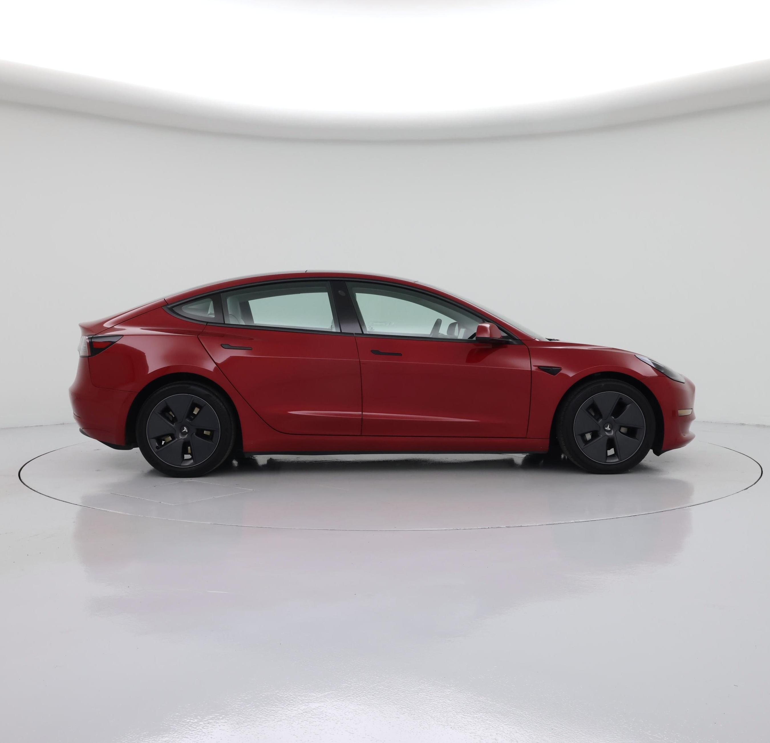 Thumbnail: 2022 Tesla Model 3 - 7