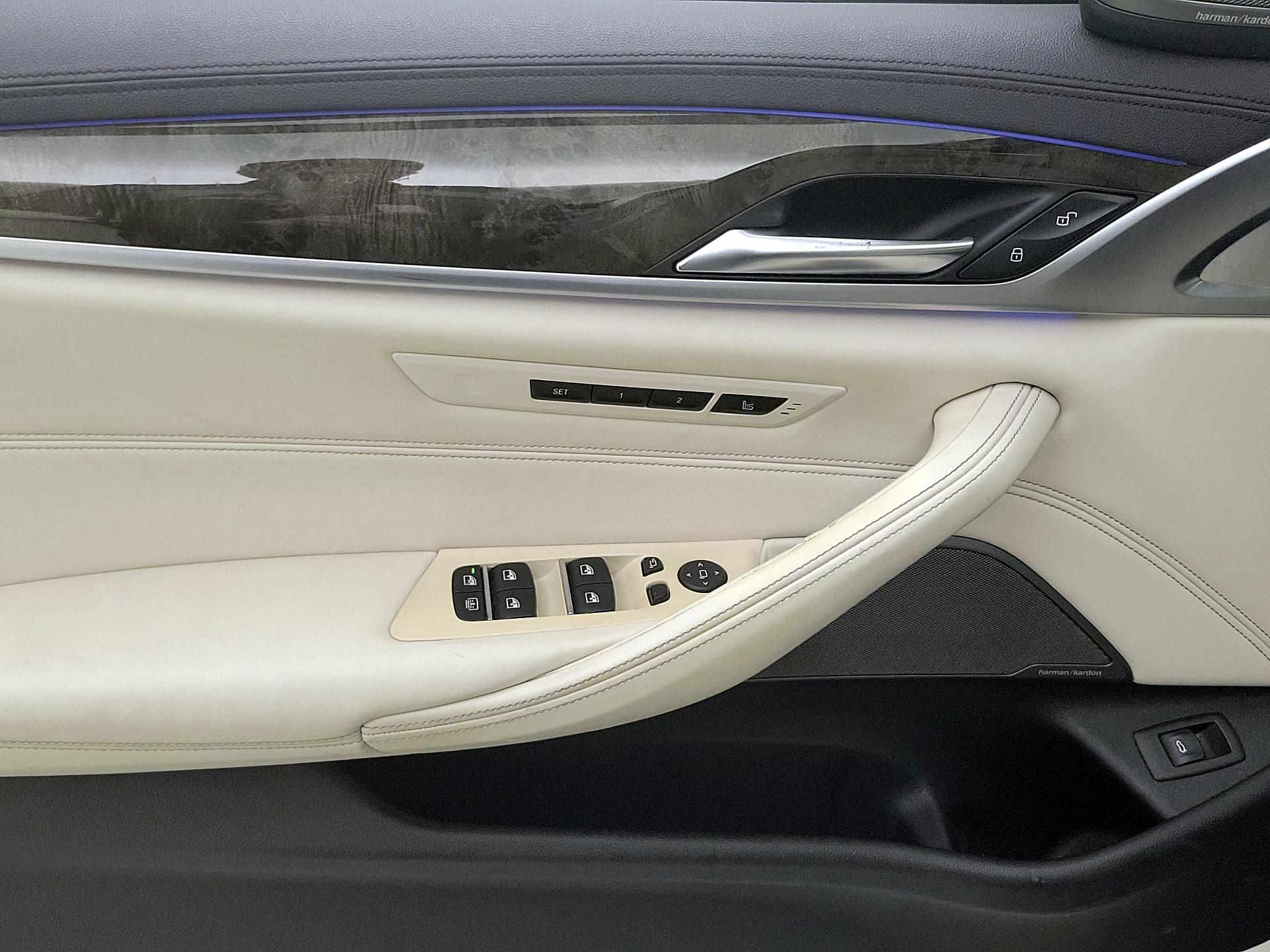 Thumbnail: 2019 BMW 5 Series - 12