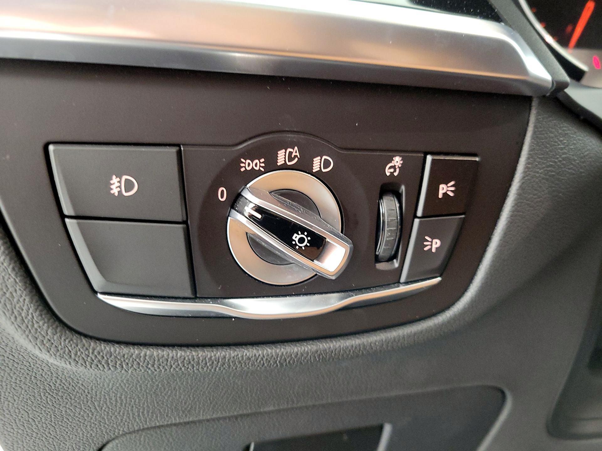 Thumbnail: 2020 BMW X3 - 13