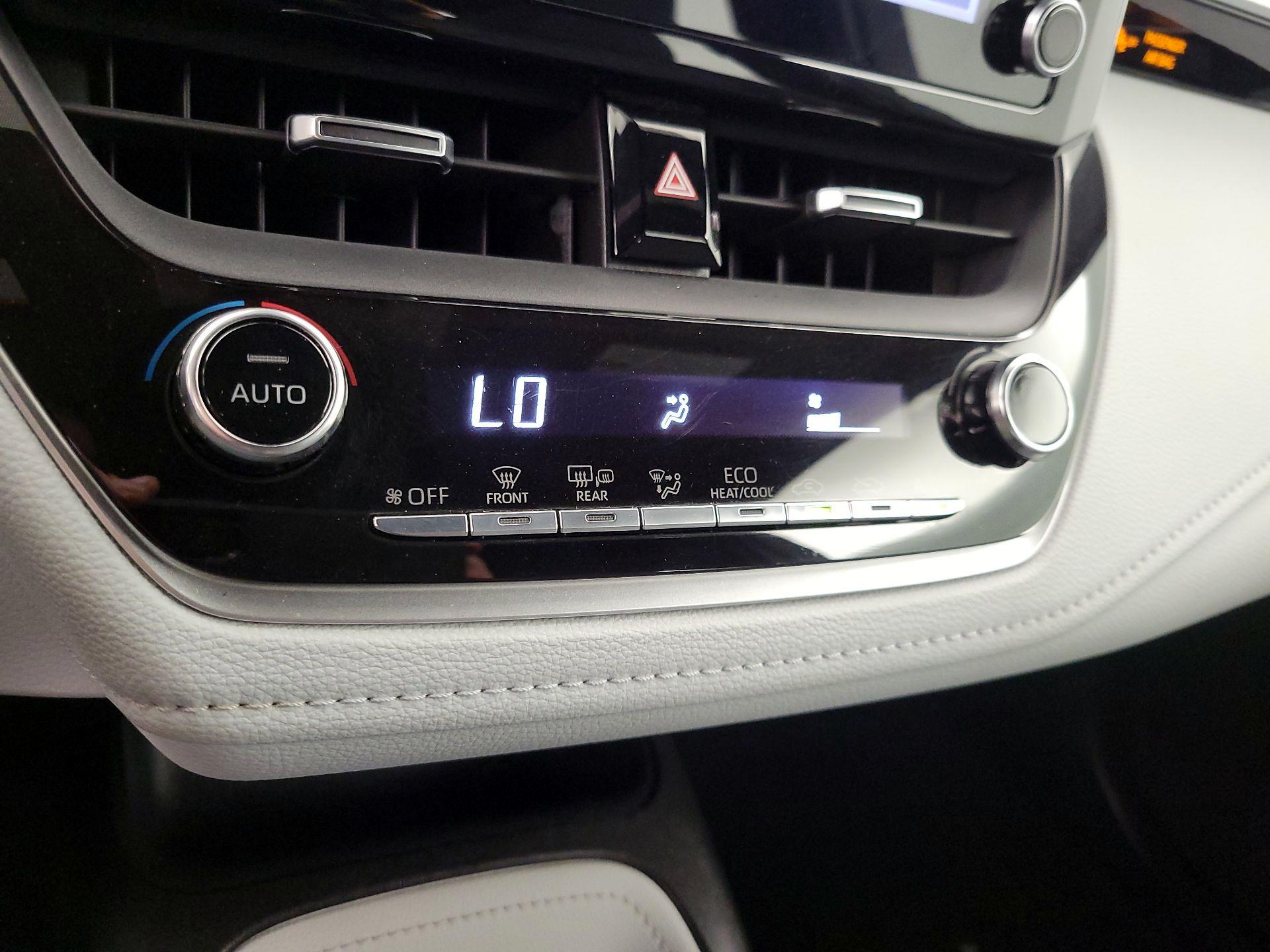 Thumbnail: 2020 Toyota Corolla - 16