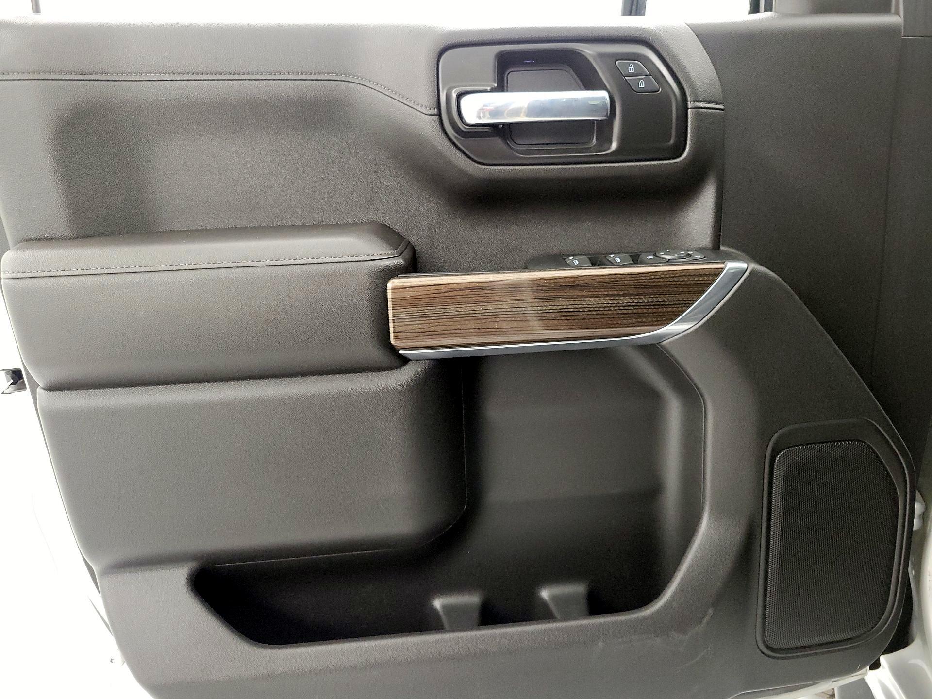 Thumbnail: 2021 Chevrolet Silverado 1500 - 12