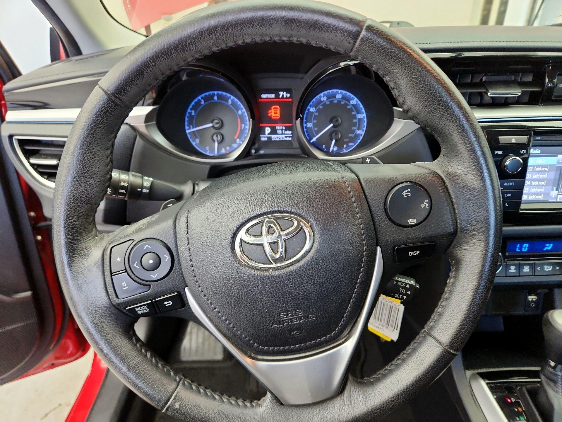 Thumbnail: 2014 Toyota Corolla - 10