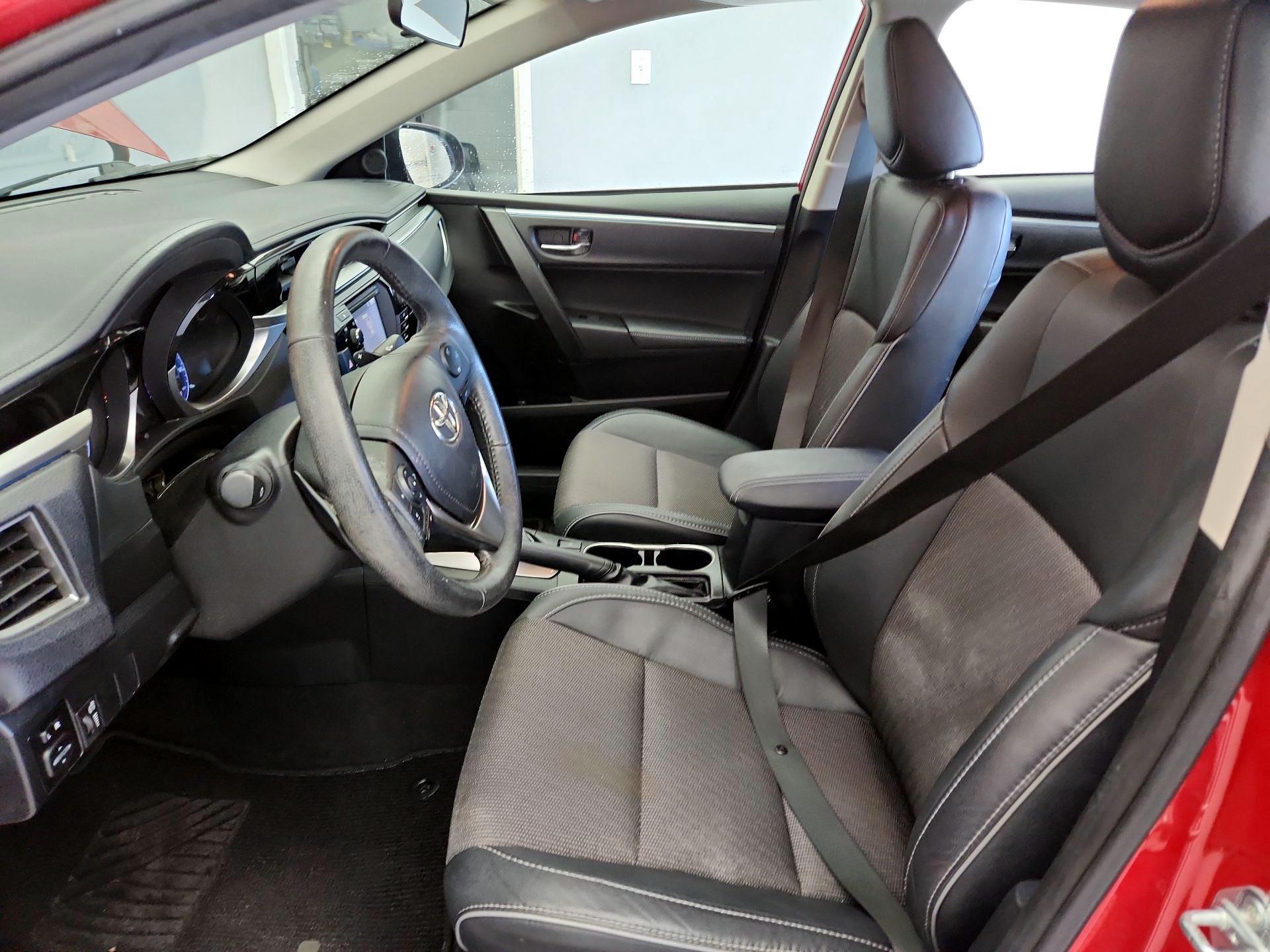 Thumbnail: 2014 Toyota Corolla - 11