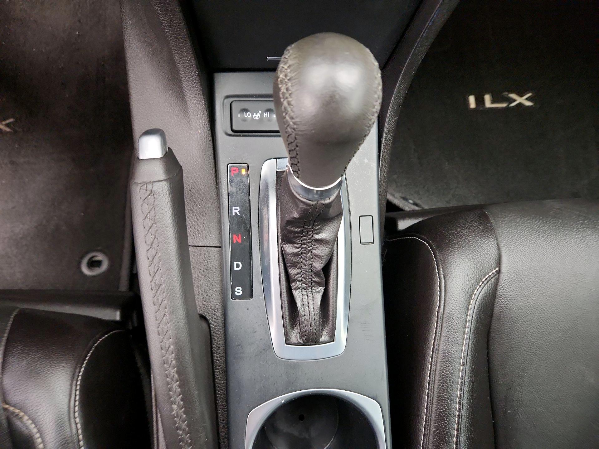 Thumbnail: 2019 Acura ILX - 17