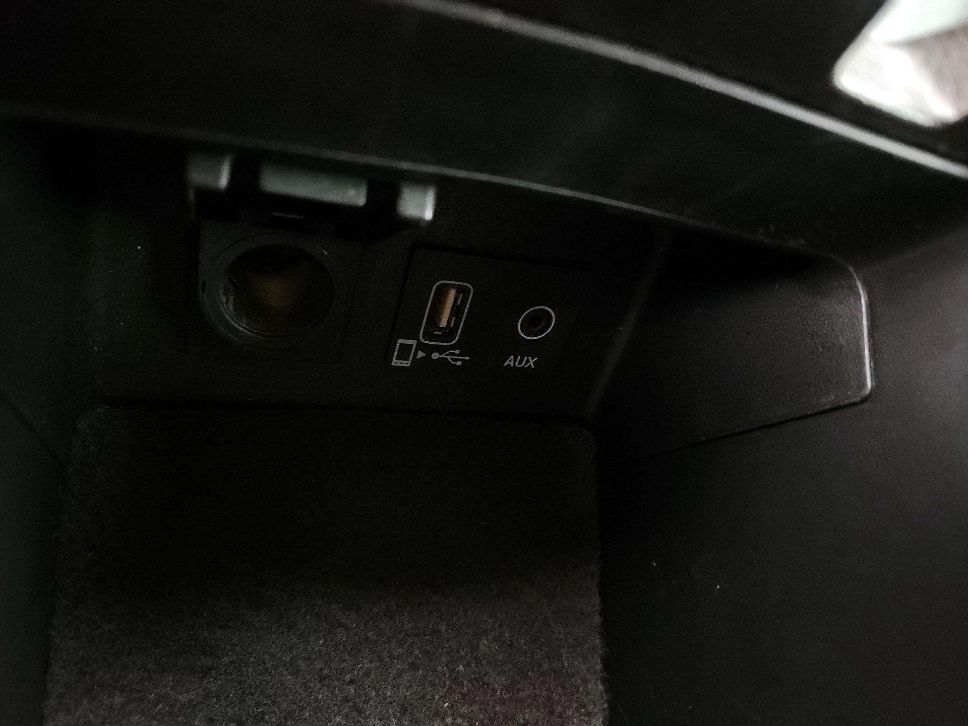 Thumbnail: 2019 Acura ILX - 18