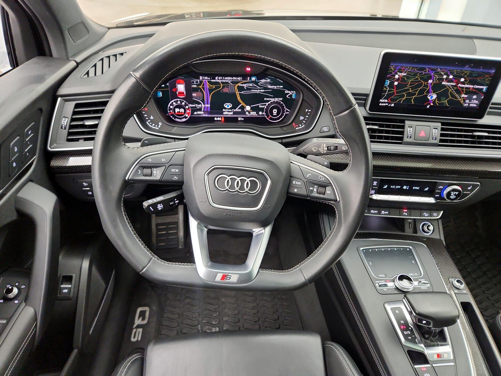 Thumbnail: 2018 Audi SQ5 - 10