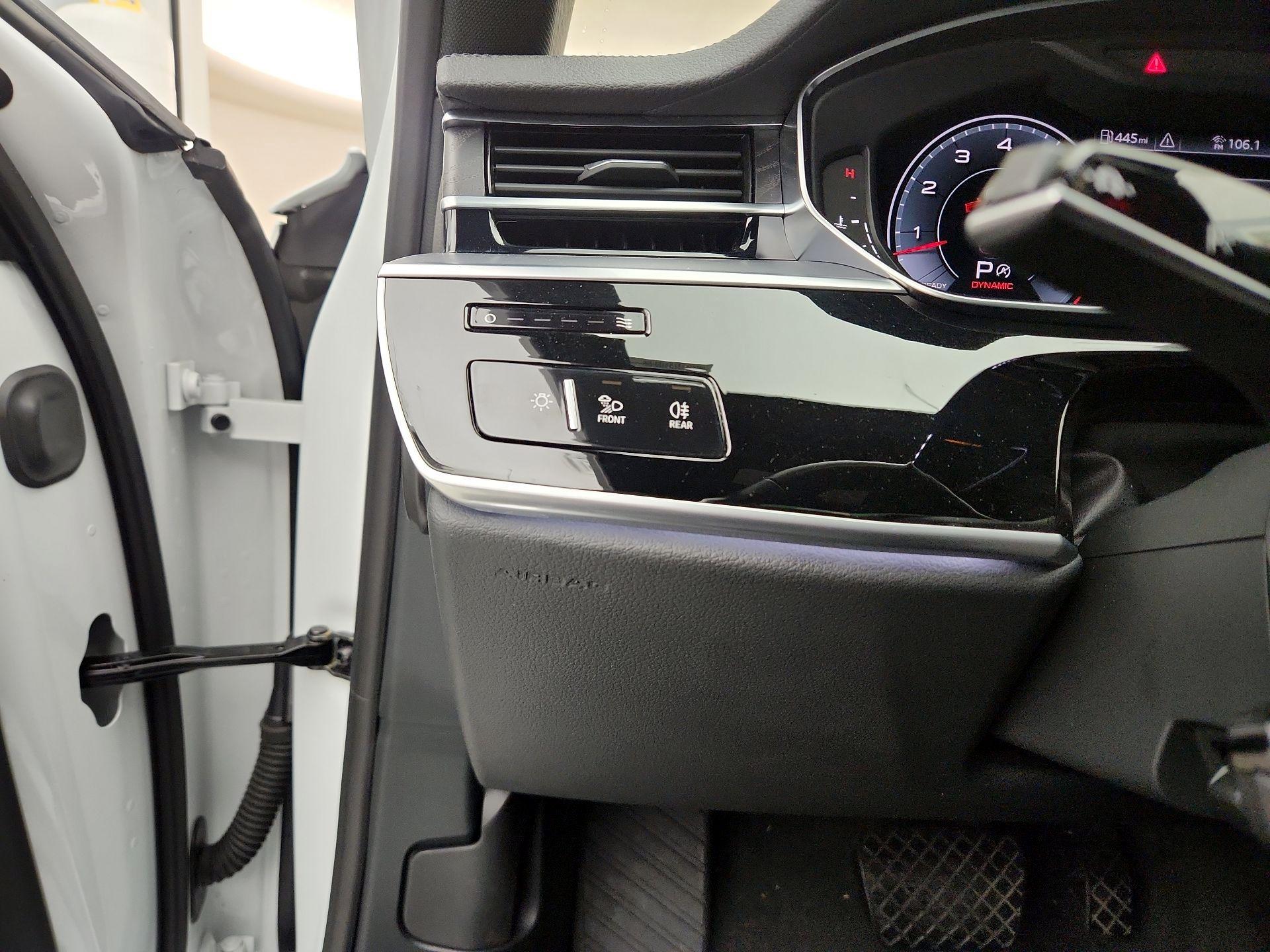 Thumbnail: 2019 Audi A8 - 13