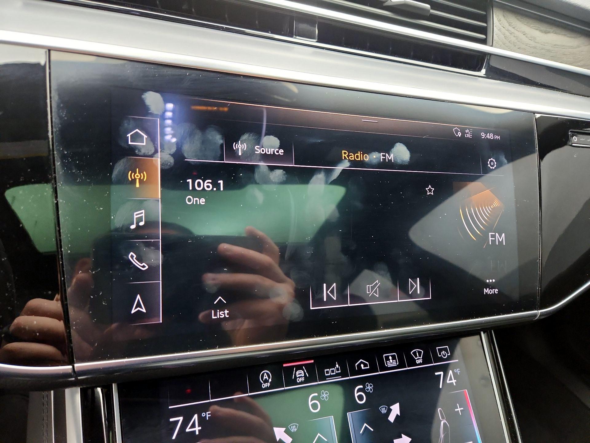 Thumbnail: 2019 Audi A8 - 16