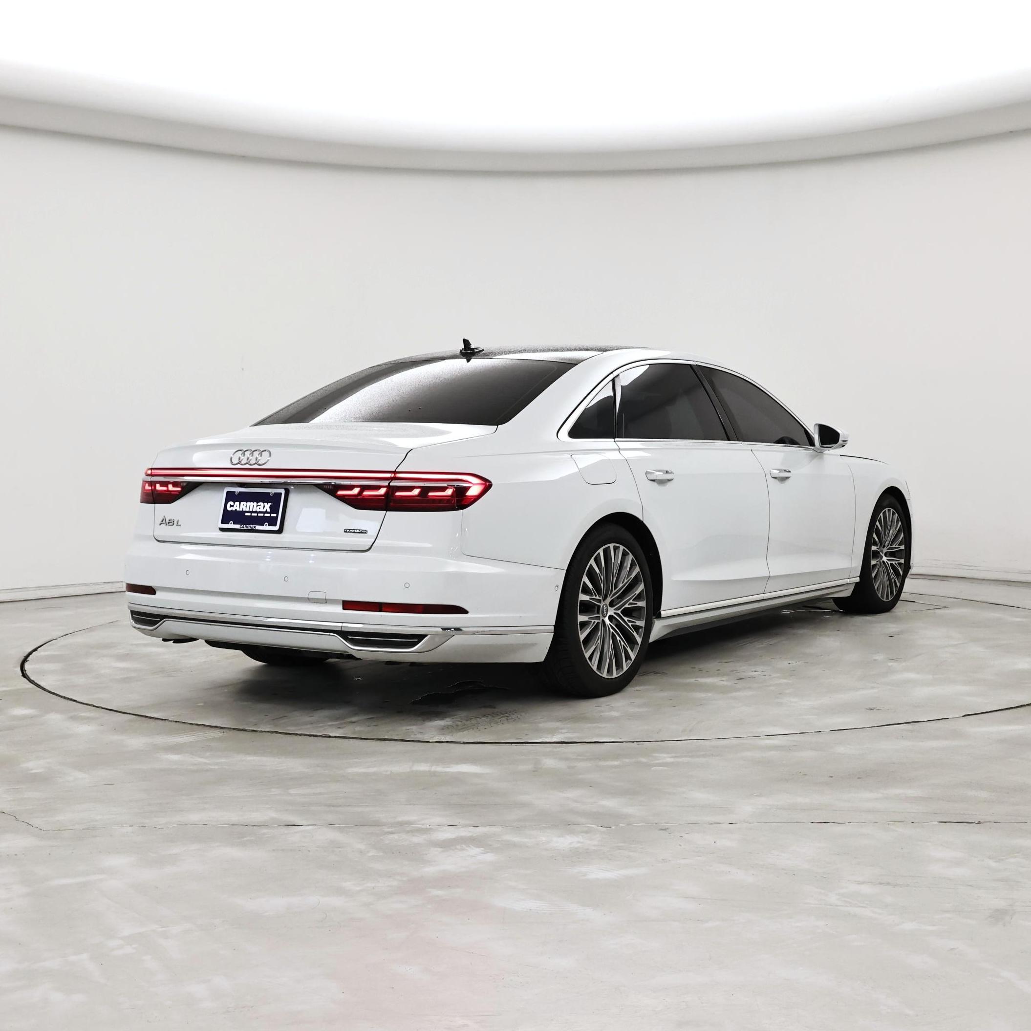 Thumbnail: 2019 Audi A8 - 8