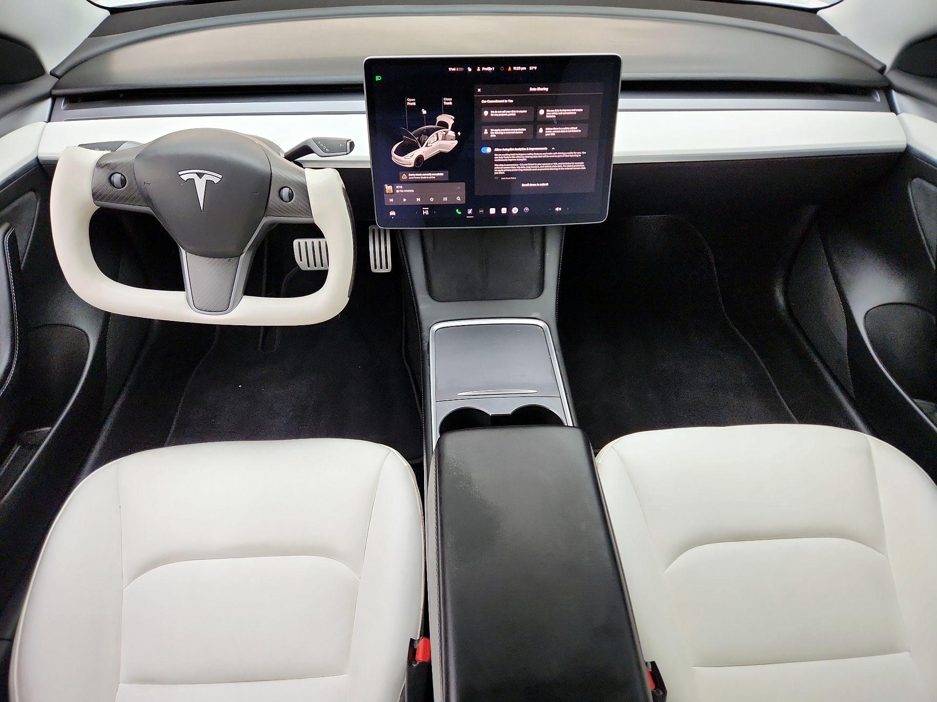 Thumbnail: 2021 Tesla Model 3 - 9