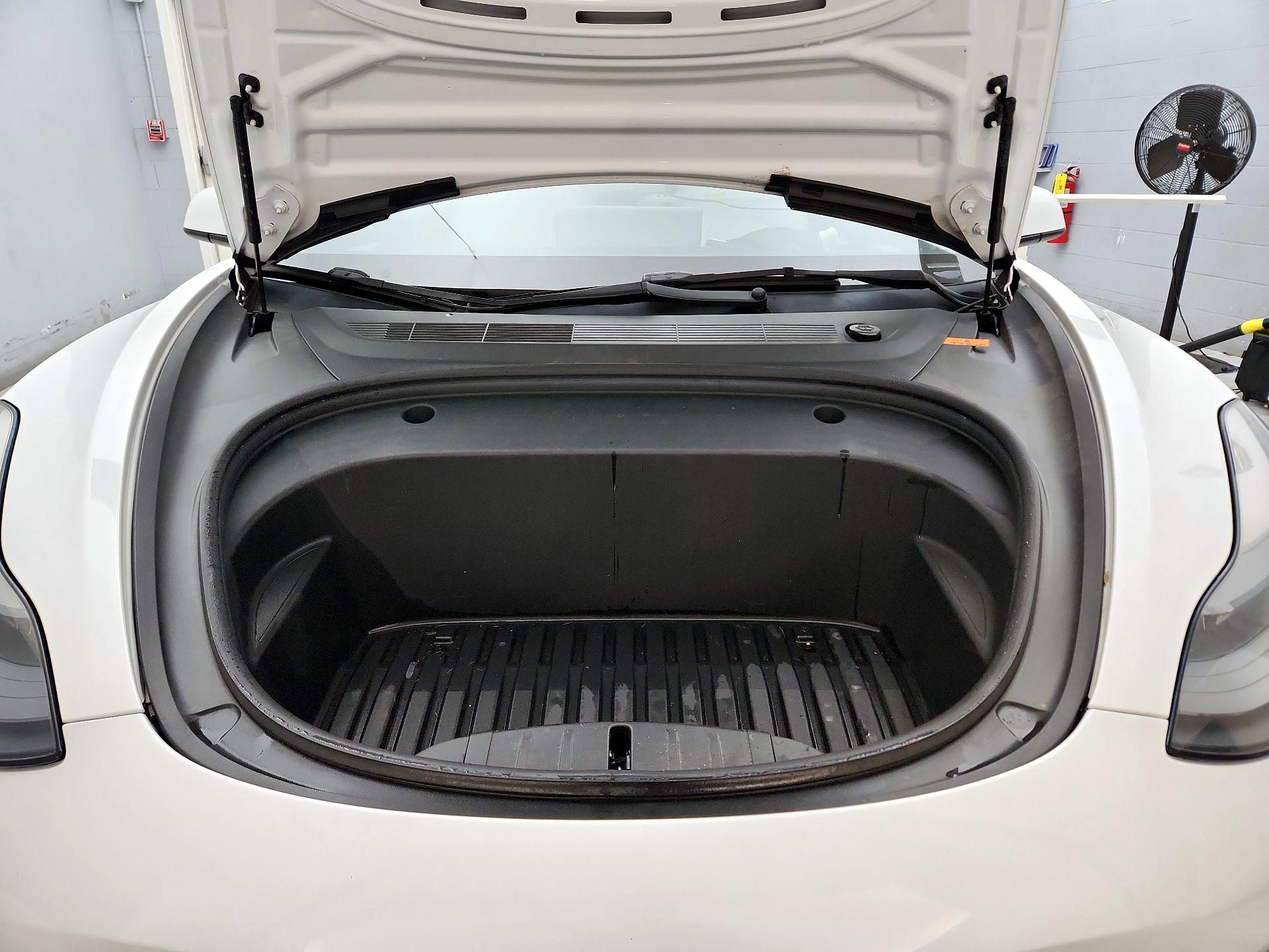 Thumbnail: 2021 Tesla Model 3 - 20