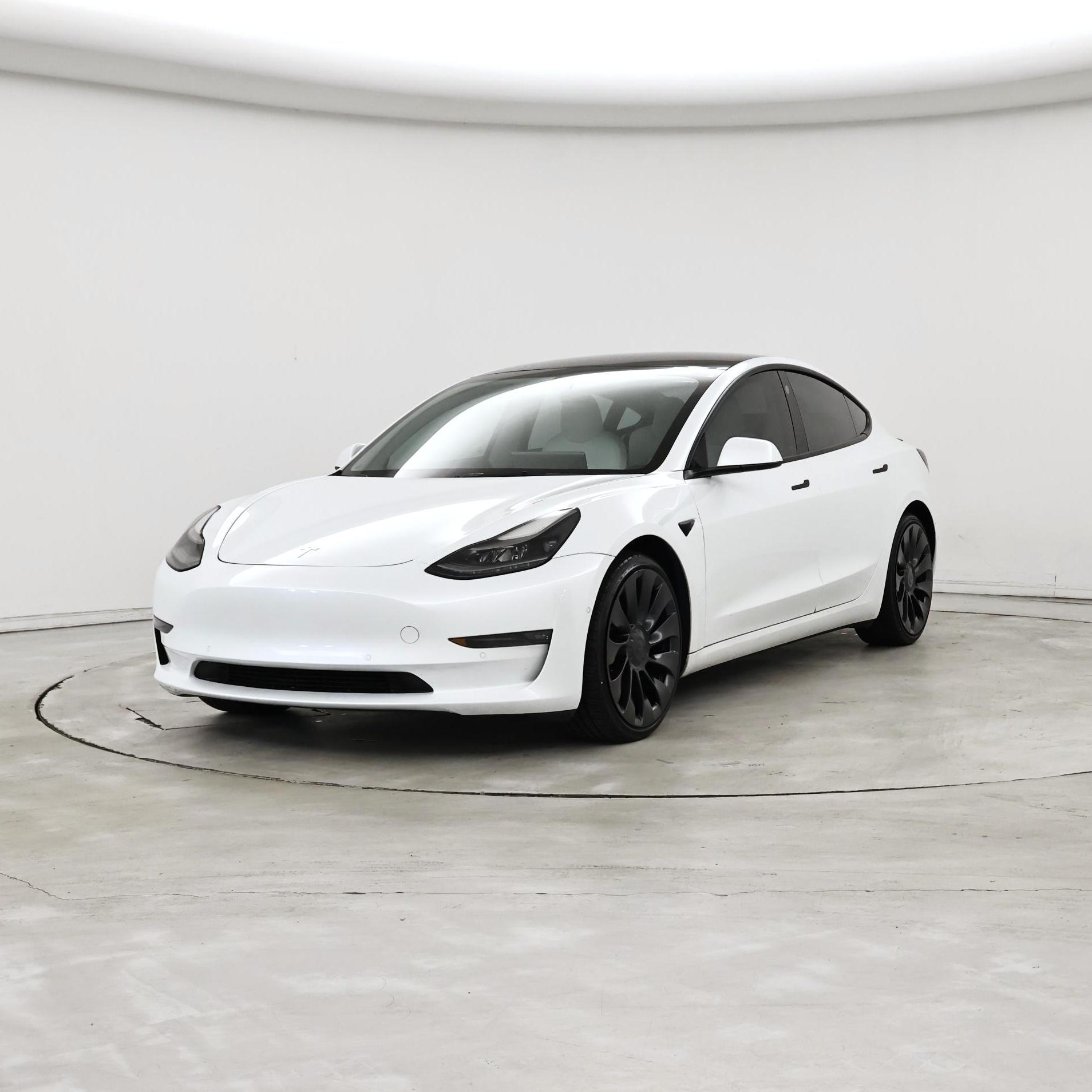 Thumbnail: 2021 Tesla Model 3 - 4