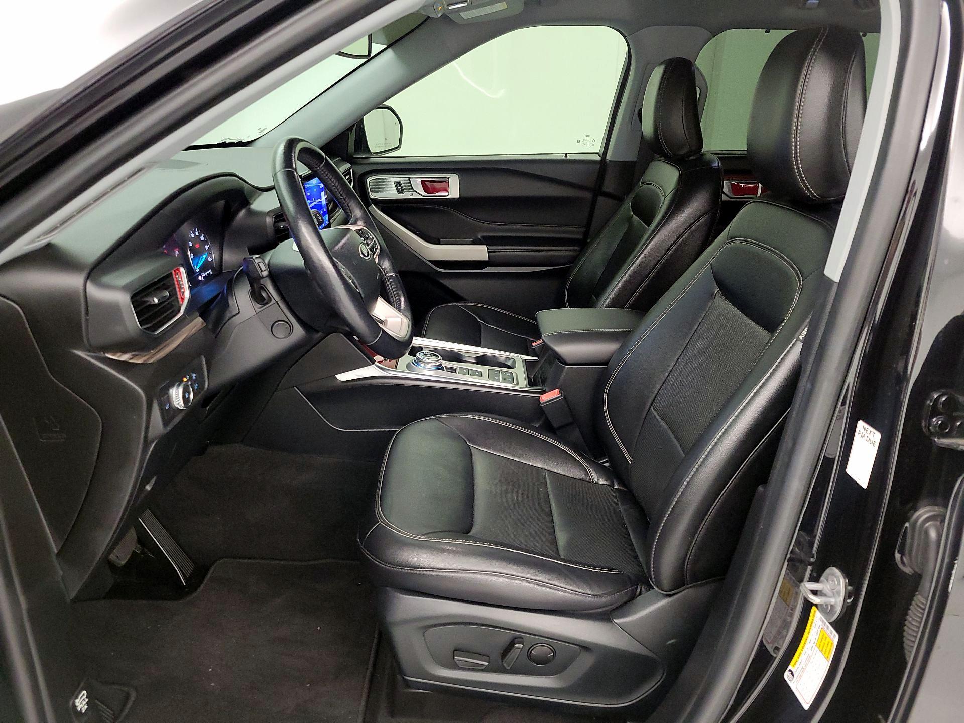 Thumbnail: 2022 Ford Explorer - 11