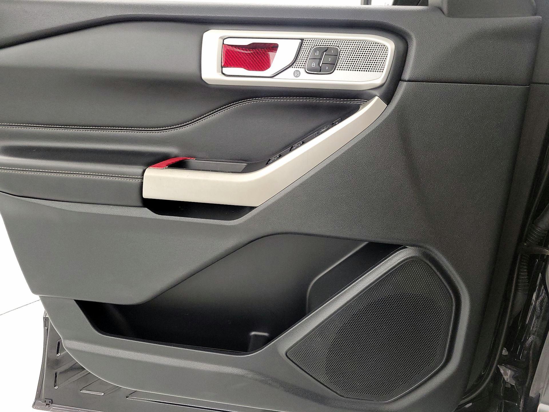 Thumbnail: 2022 Ford Explorer - 12