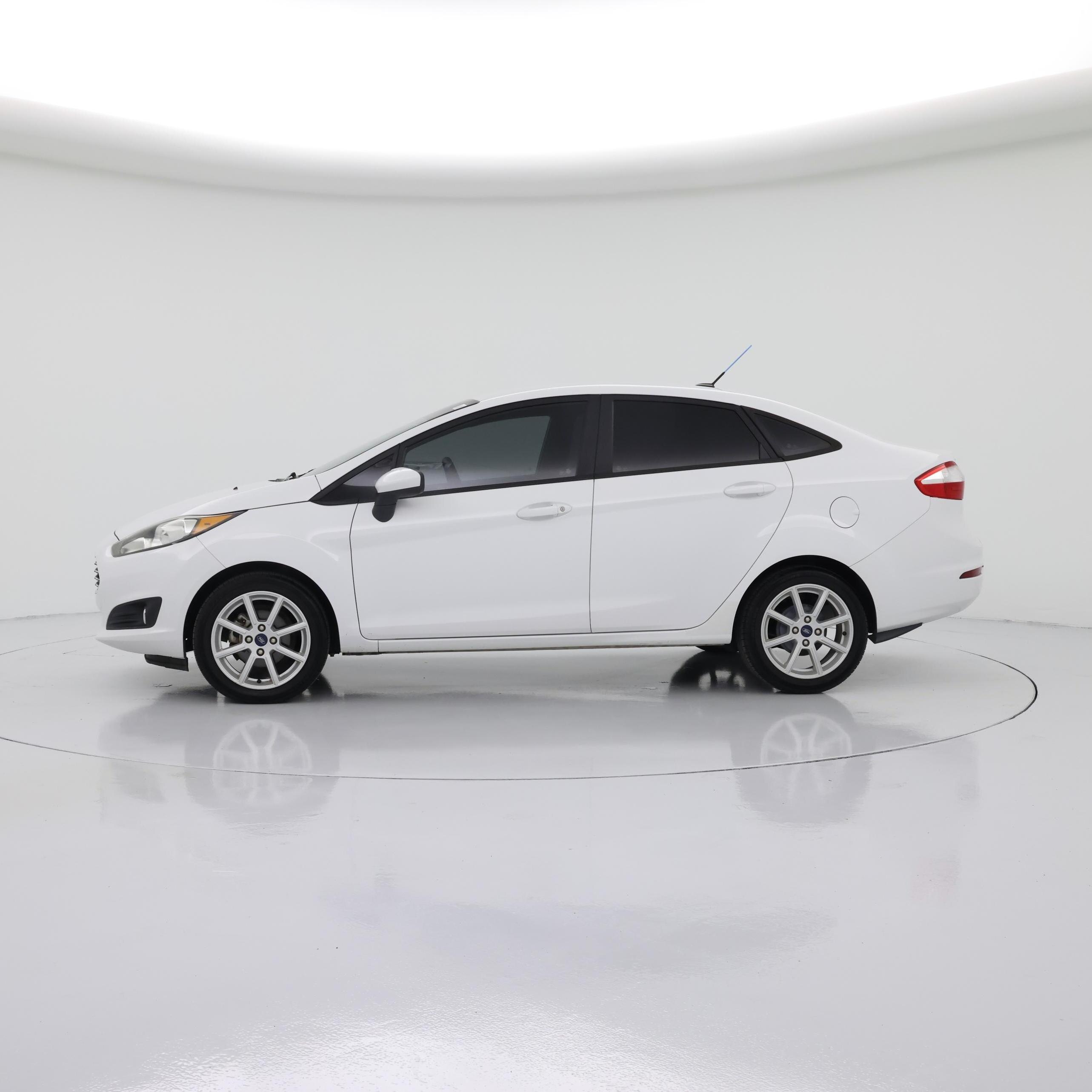 Thumbnail: 2019 Ford Fiesta - 3