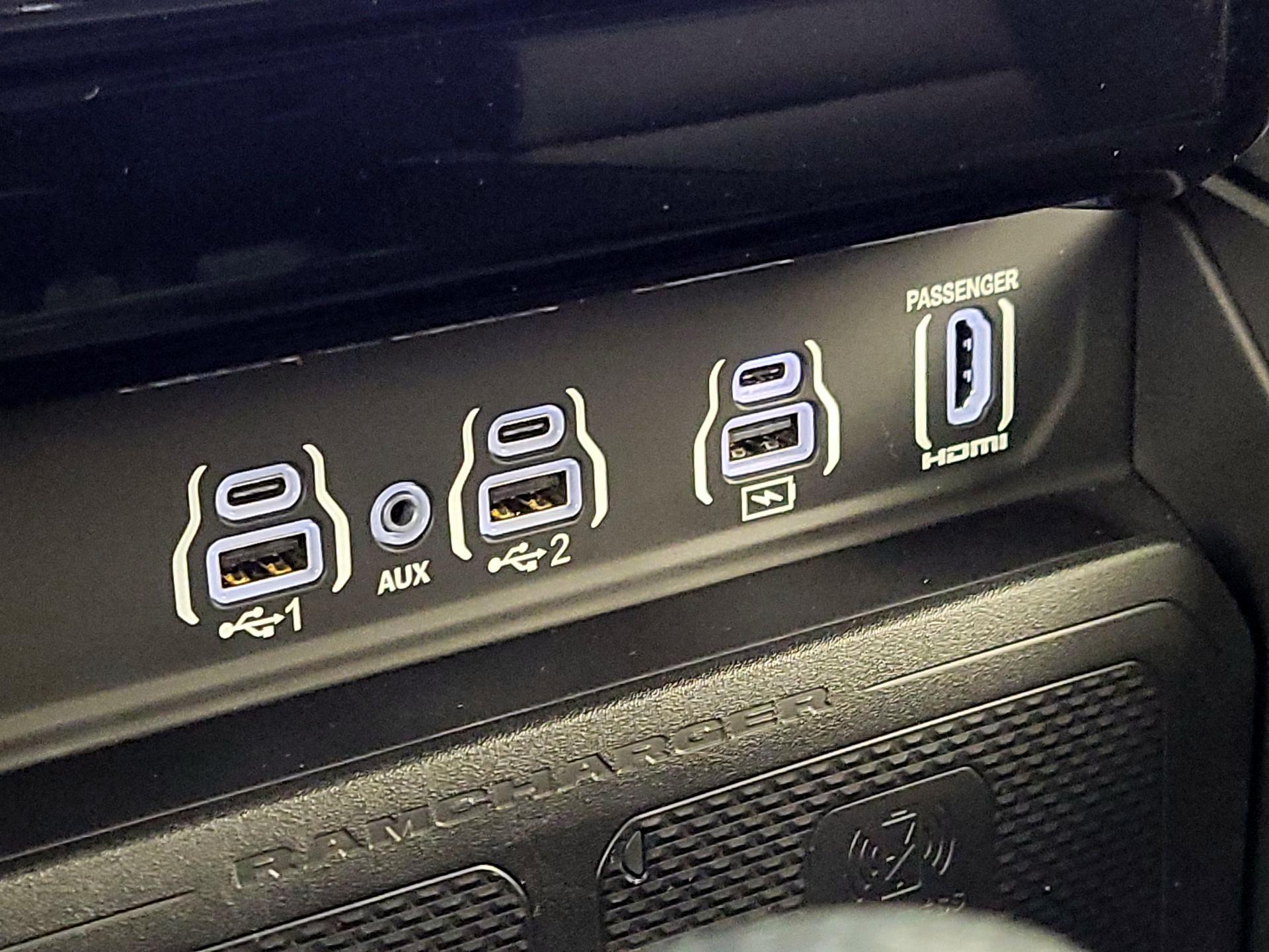 Thumbnail: 2025 RAM 1500 - 19