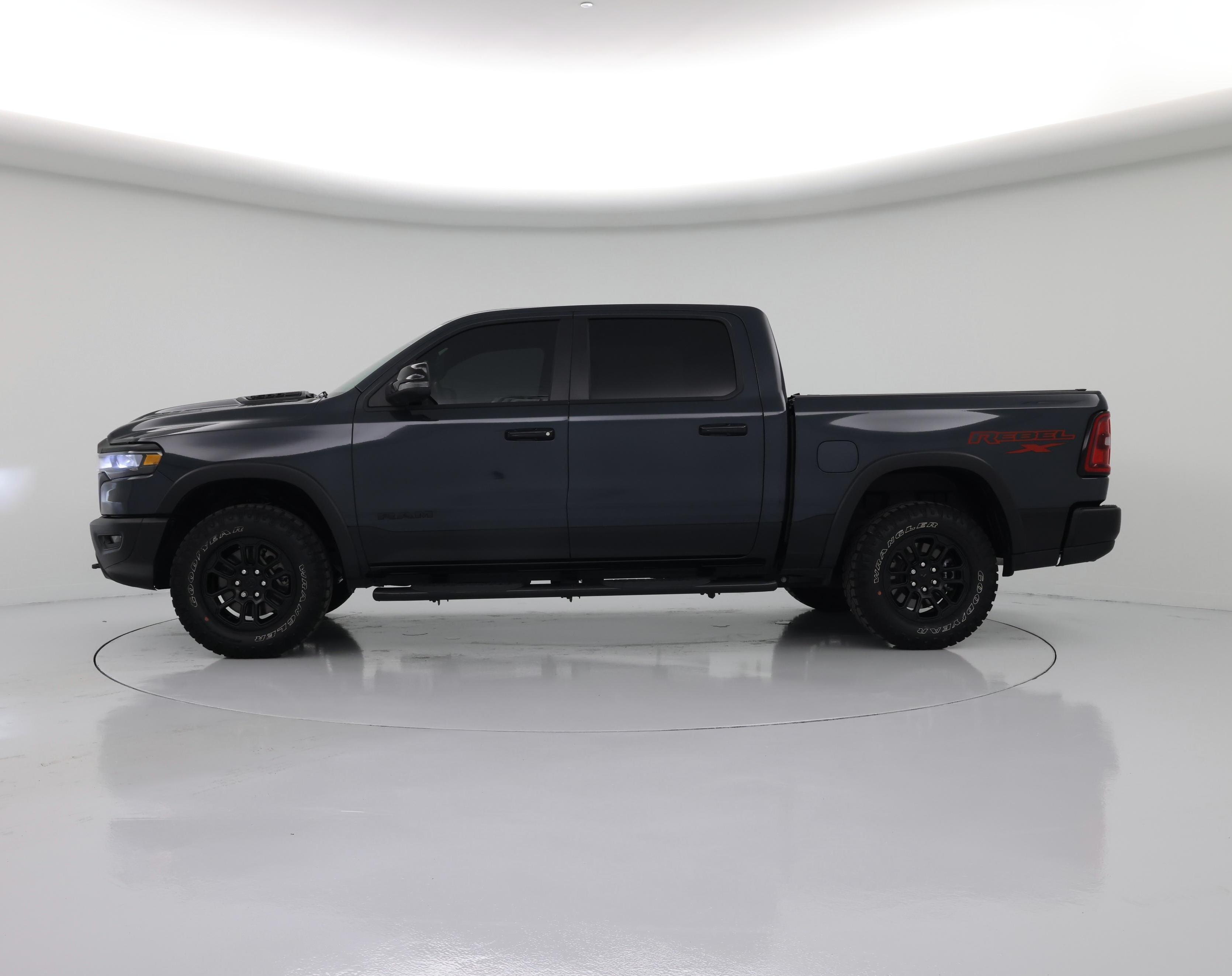 Thumbnail: 2025 RAM 1500 - 3