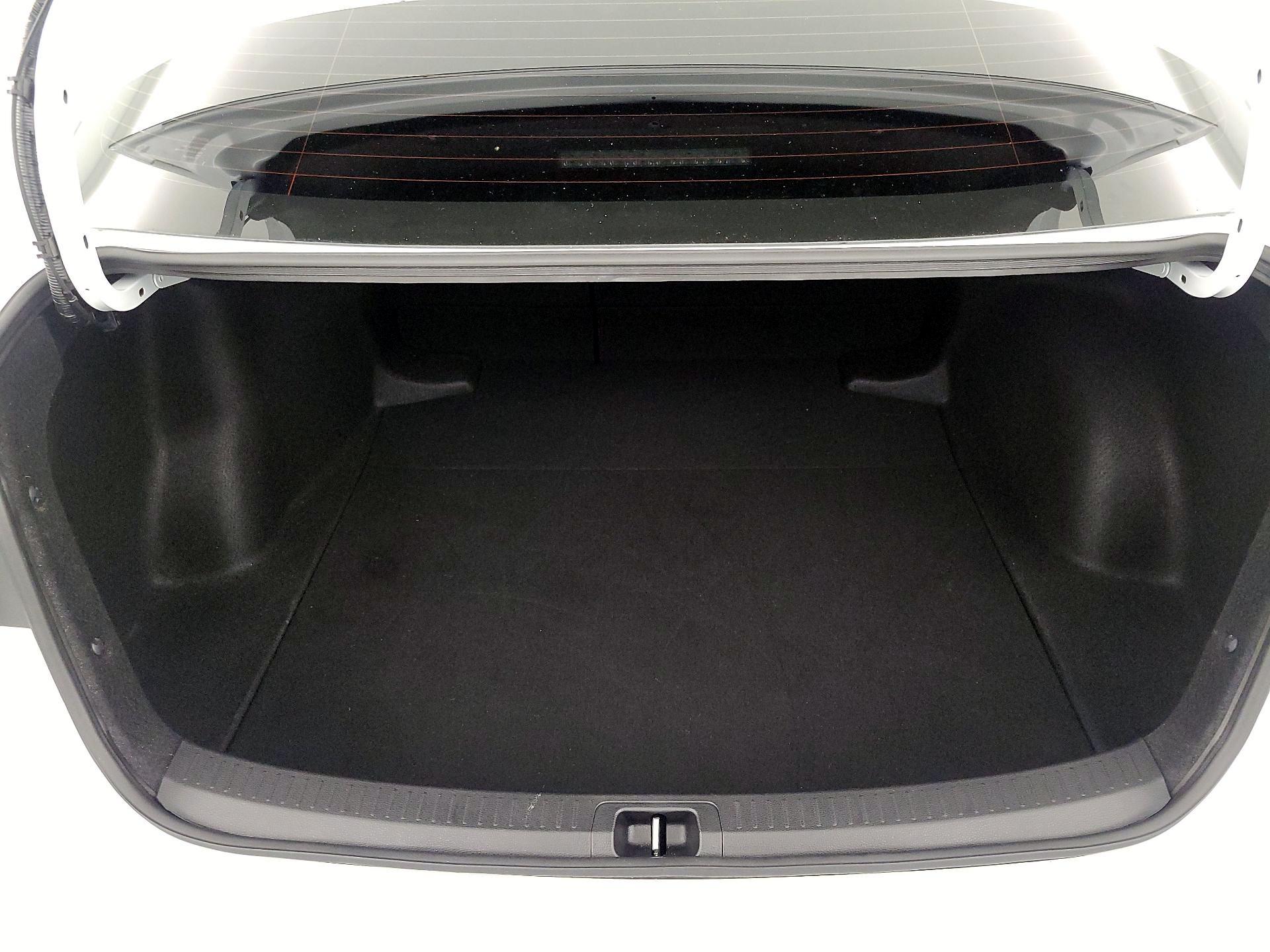 Thumbnail: 2023 Toyota Corolla - 20