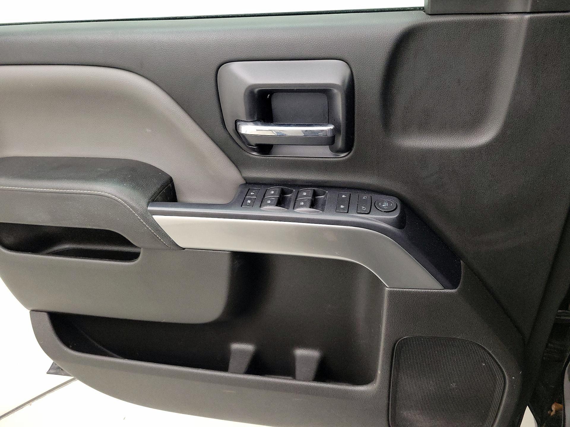 Thumbnail: 2015 Chevrolet Silverado 1500 - 12