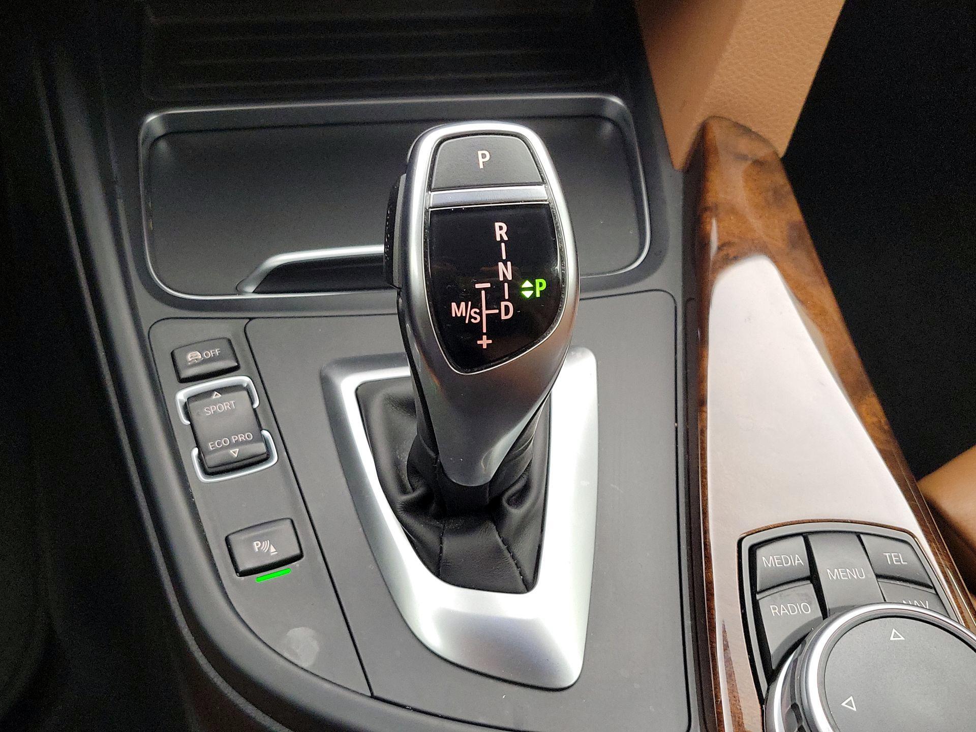 Thumbnail: 2016 BMW 4 Series - 18