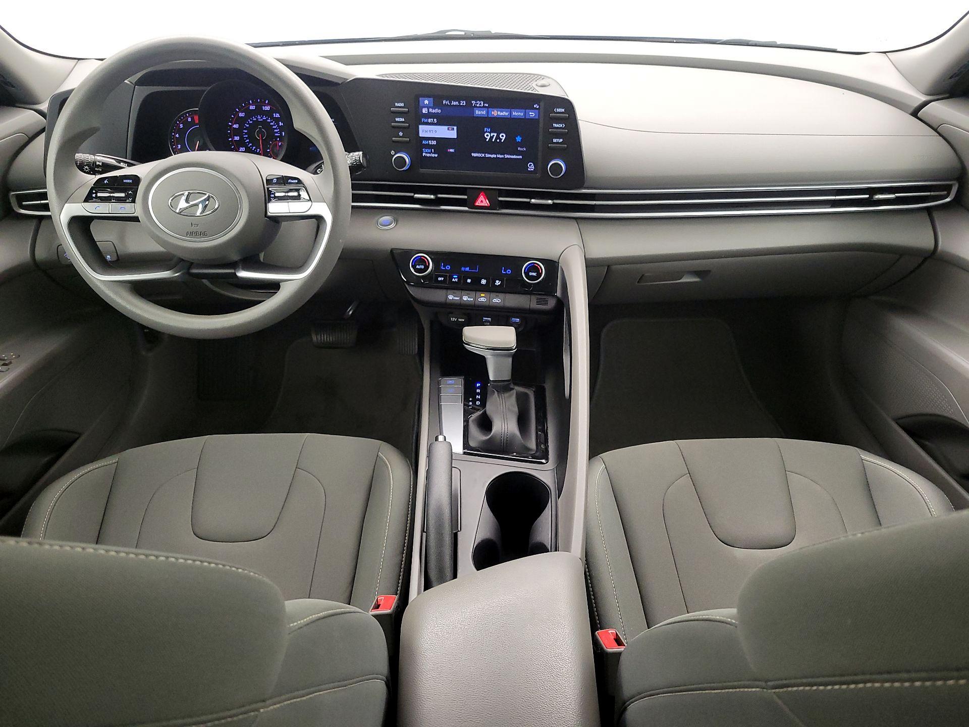 Thumbnail: 2023 Hyundai Elantra - 9