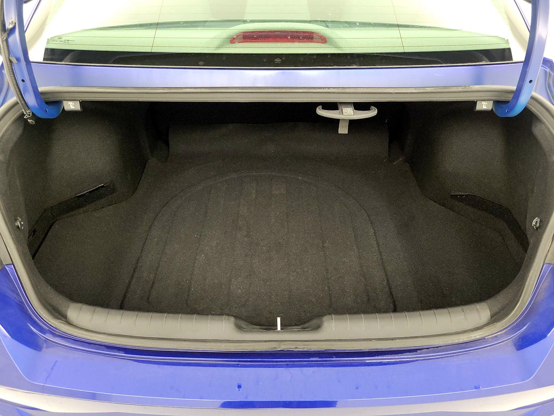 Thumbnail: 2023 Hyundai Elantra - 20