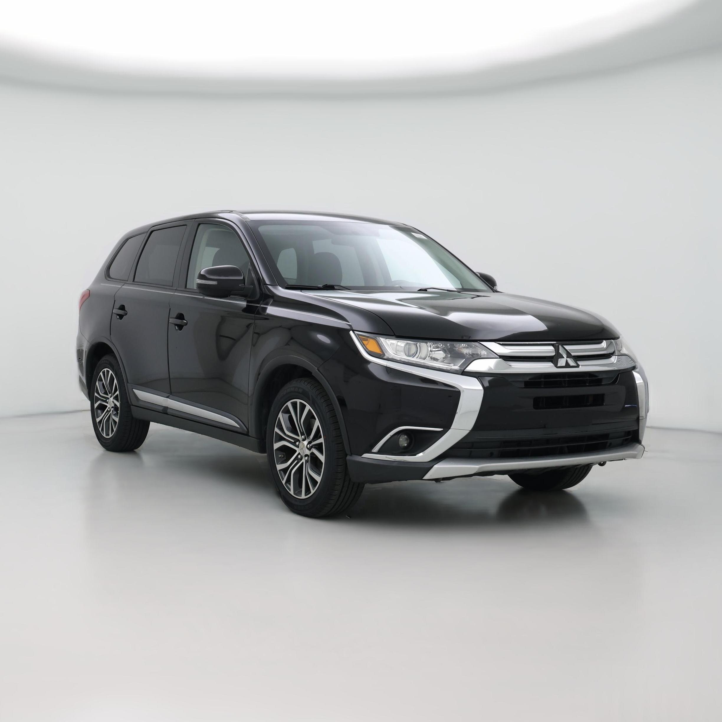 Thumbnail: 2017 Mitsubishi Outlander - 1