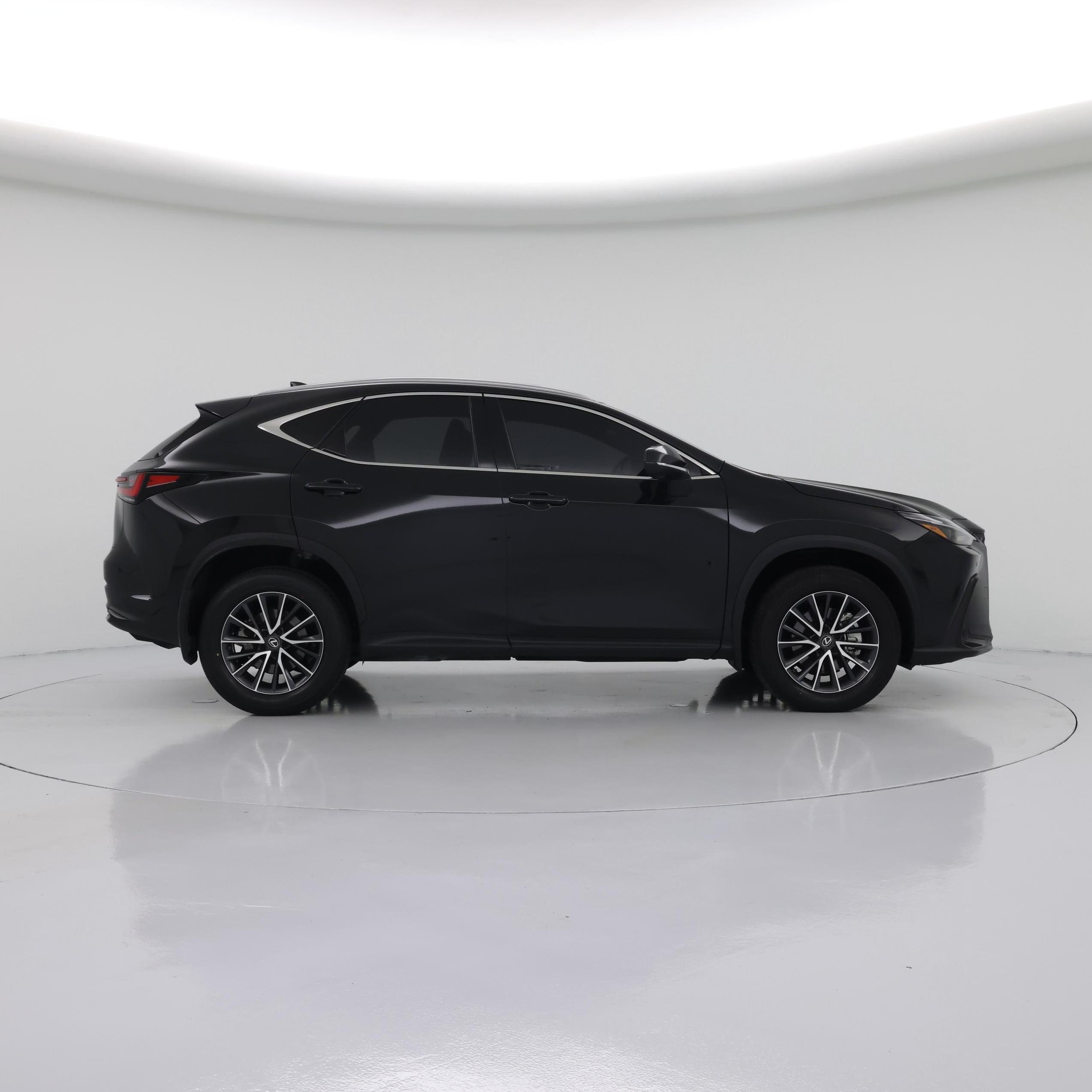 Thumbnail: 2023 Lexus NX - 7