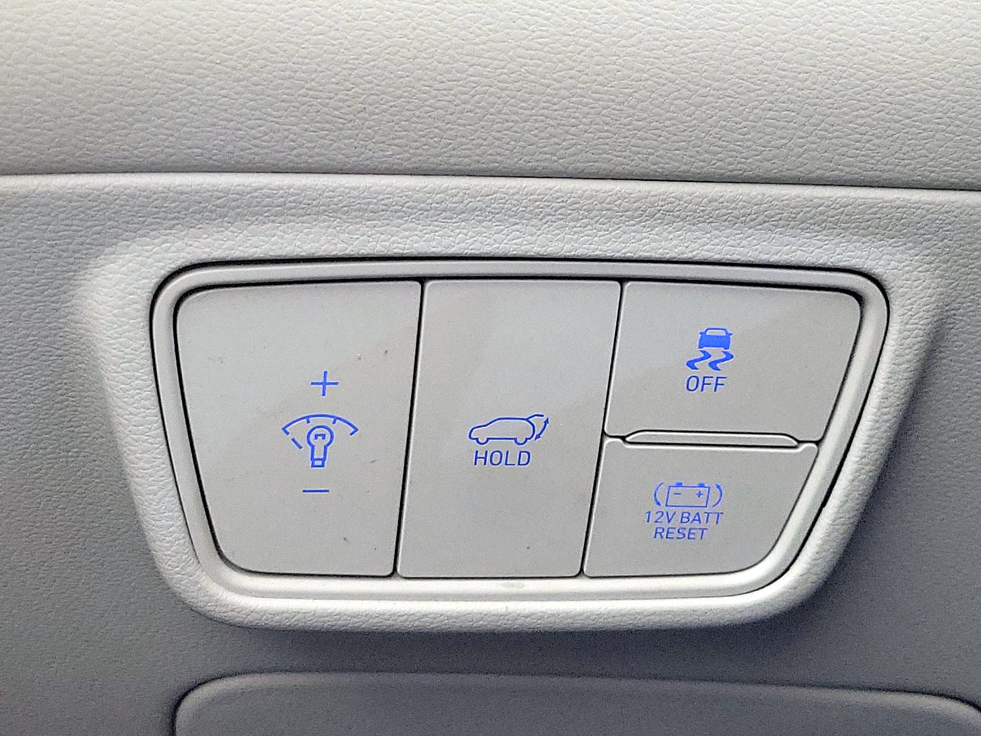 Thumbnail: 2022 Hyundai Tucson - 13