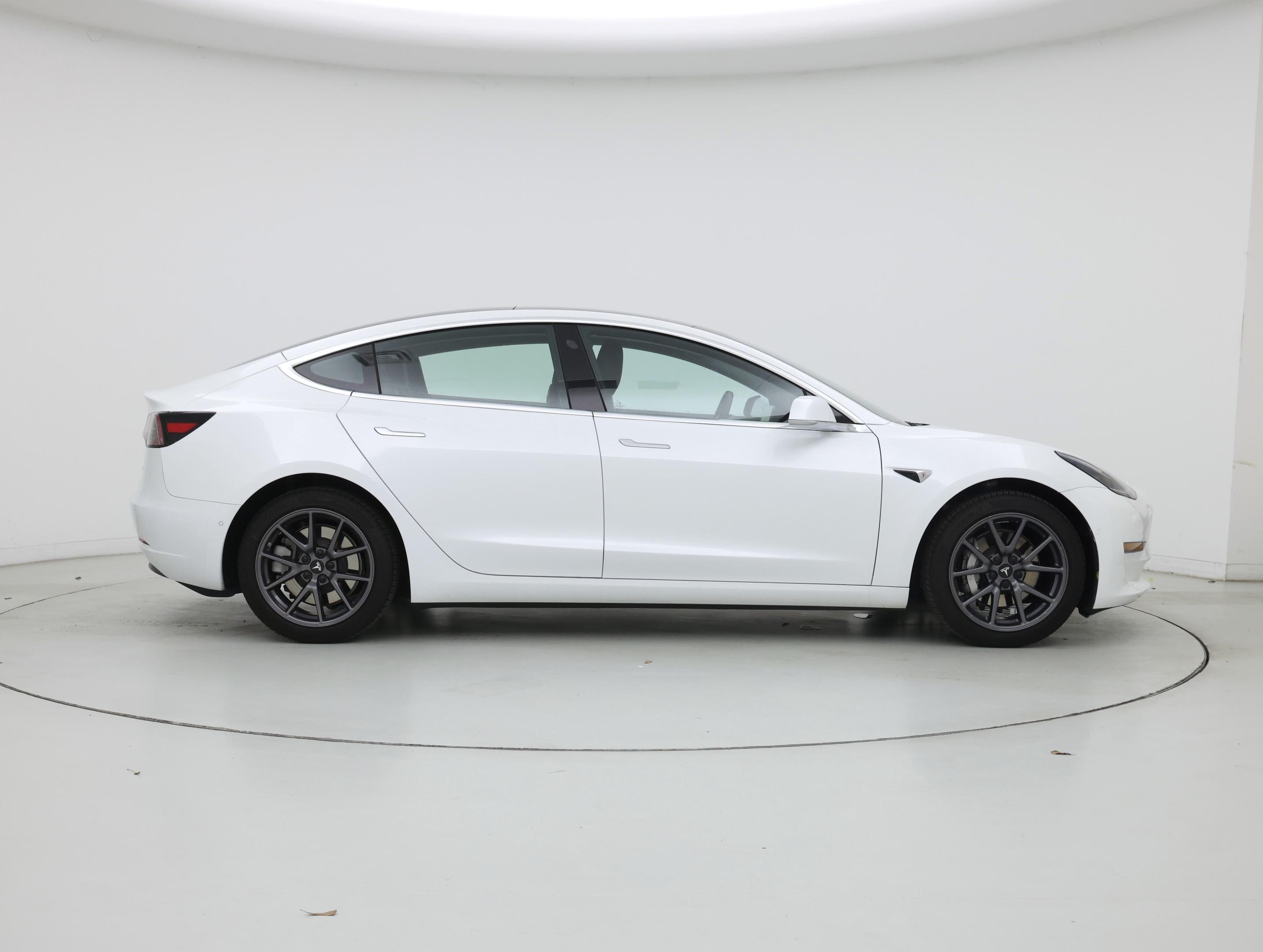 Thumbnail: 2020 Tesla Model 3 - 7