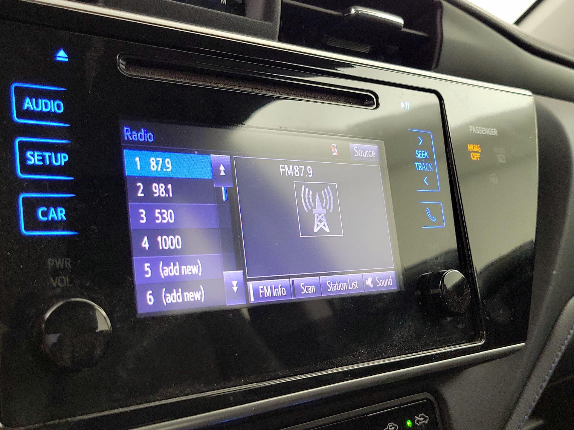 Thumbnail: 2017 Toyota Corolla - 15