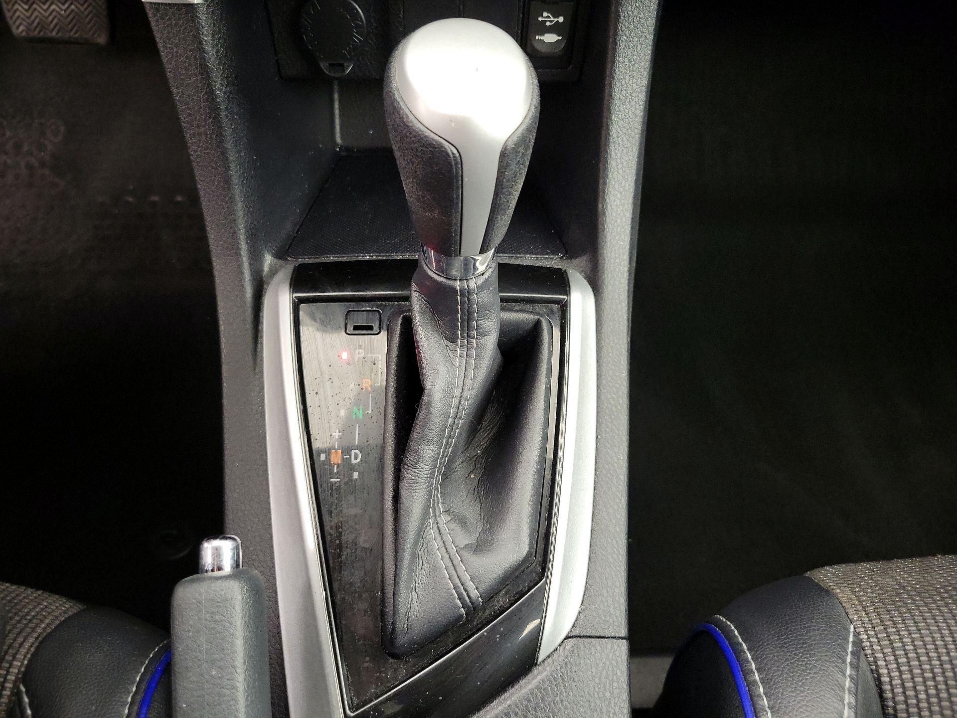 Thumbnail: 2017 Toyota Corolla - 17