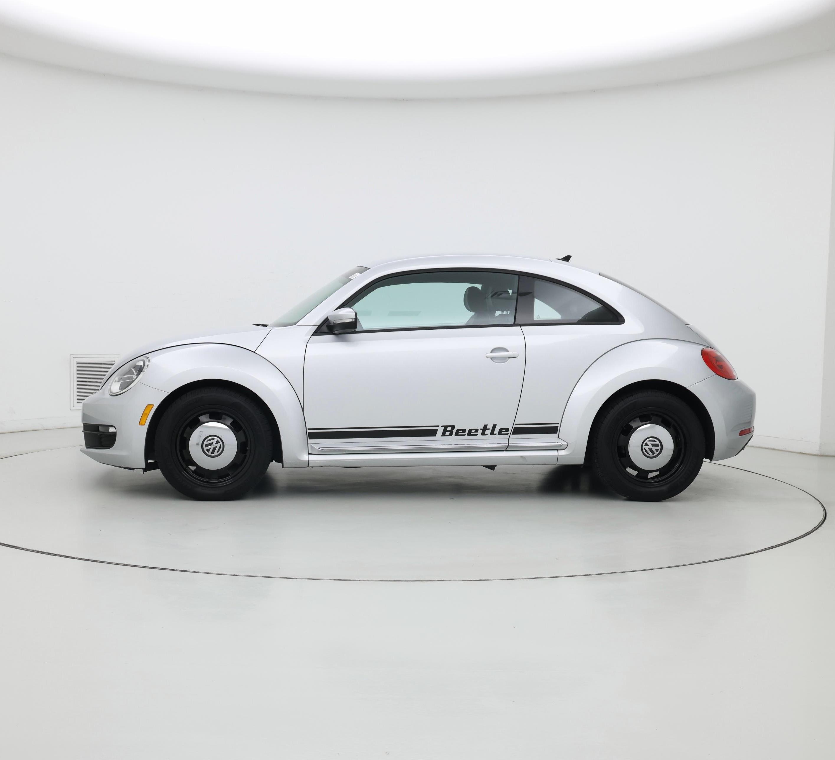Thumbnail: 2014 Volkswagen Beetle - 3