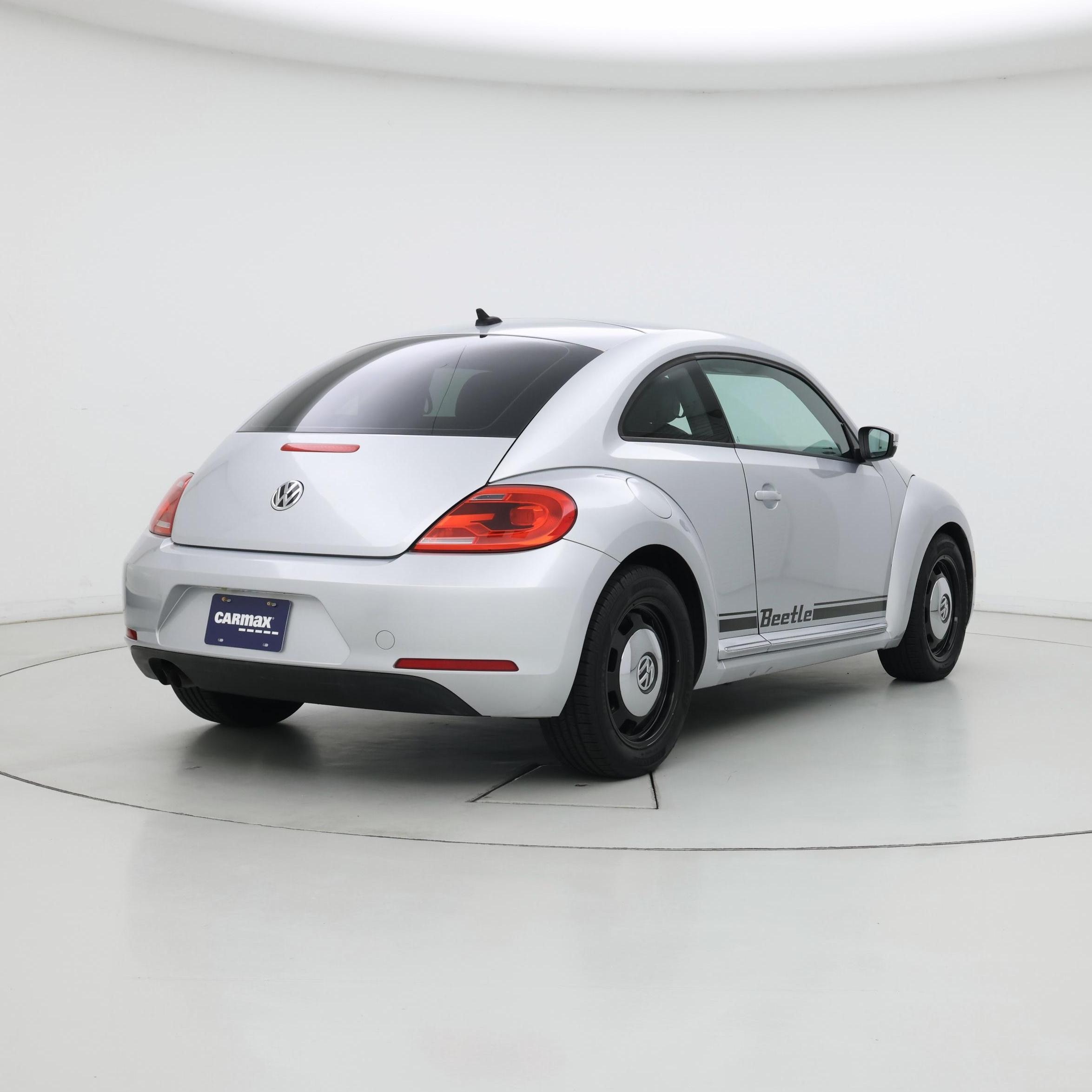 Thumbnail: 2014 Volkswagen Beetle - 8