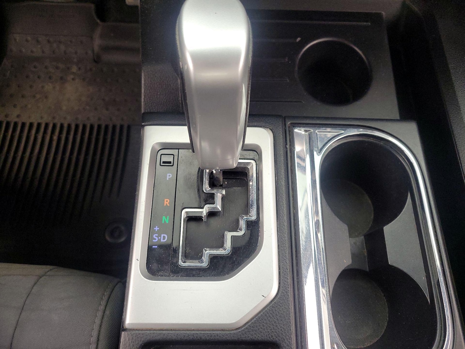 2021 Toyota Tundra SR5 - Photo 18