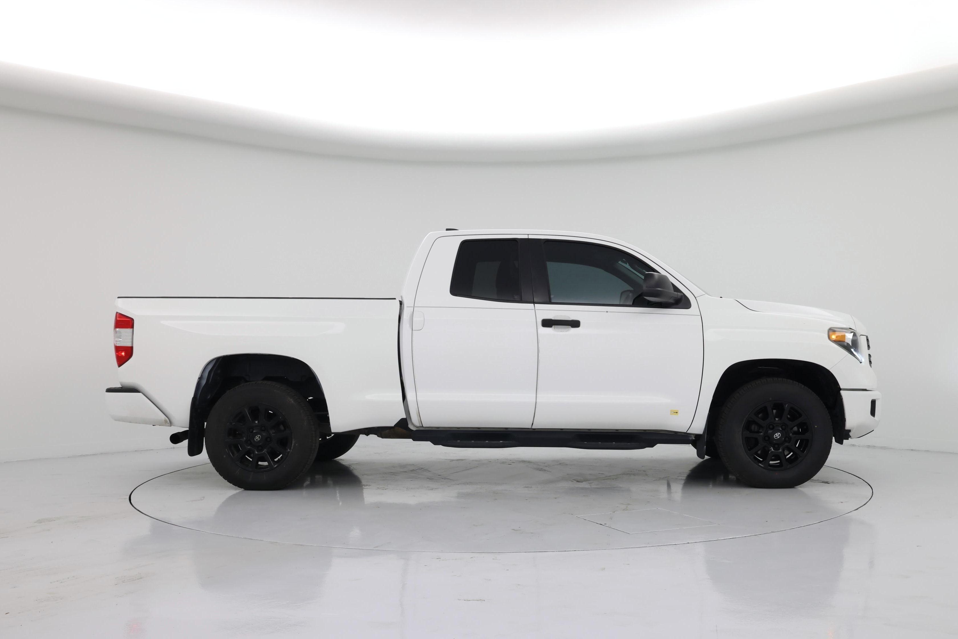 Thumbnail: 2021 Toyota Tundra - 7