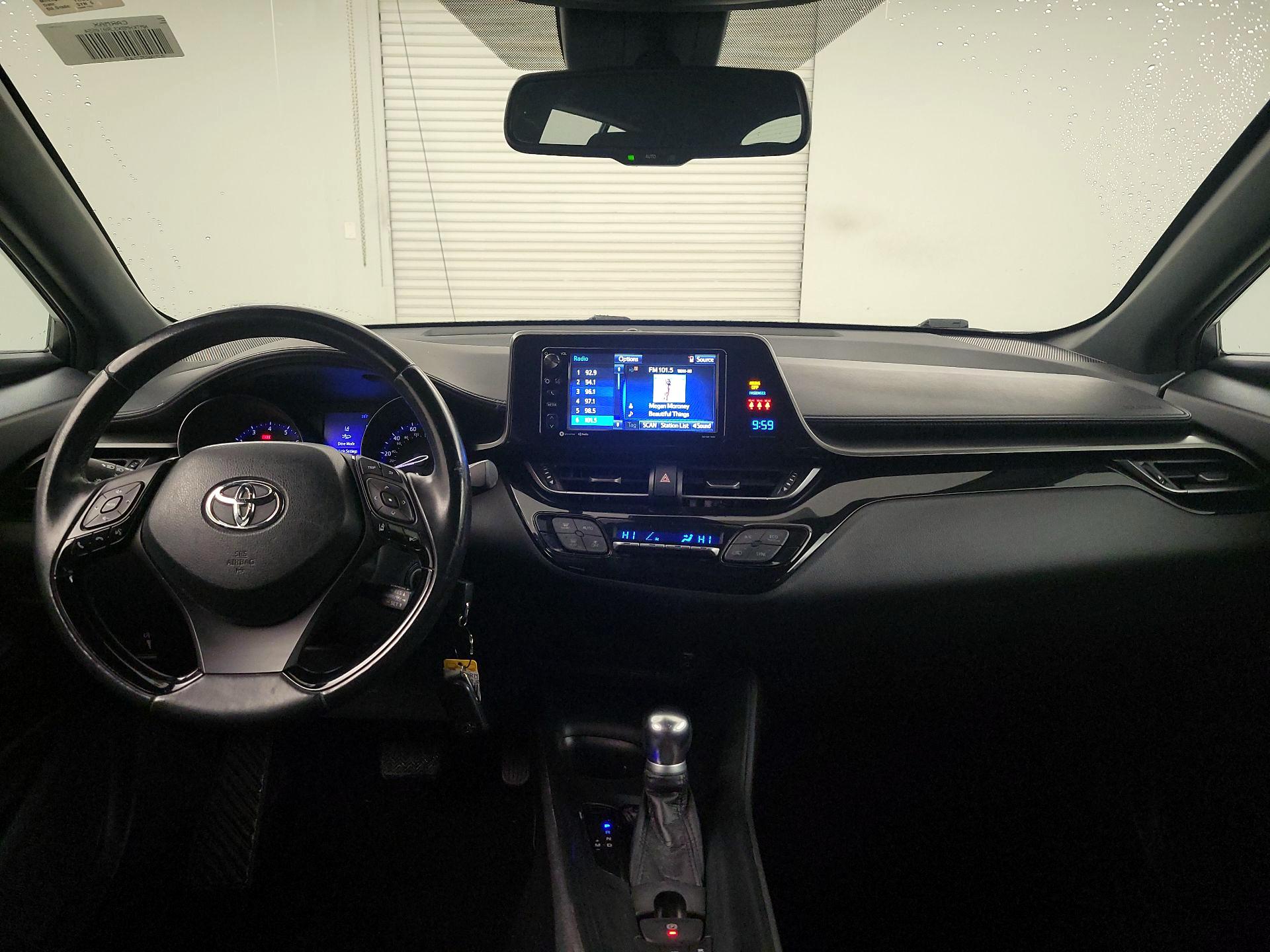 Thumbnail: 2018 Toyota C-HR - 9
