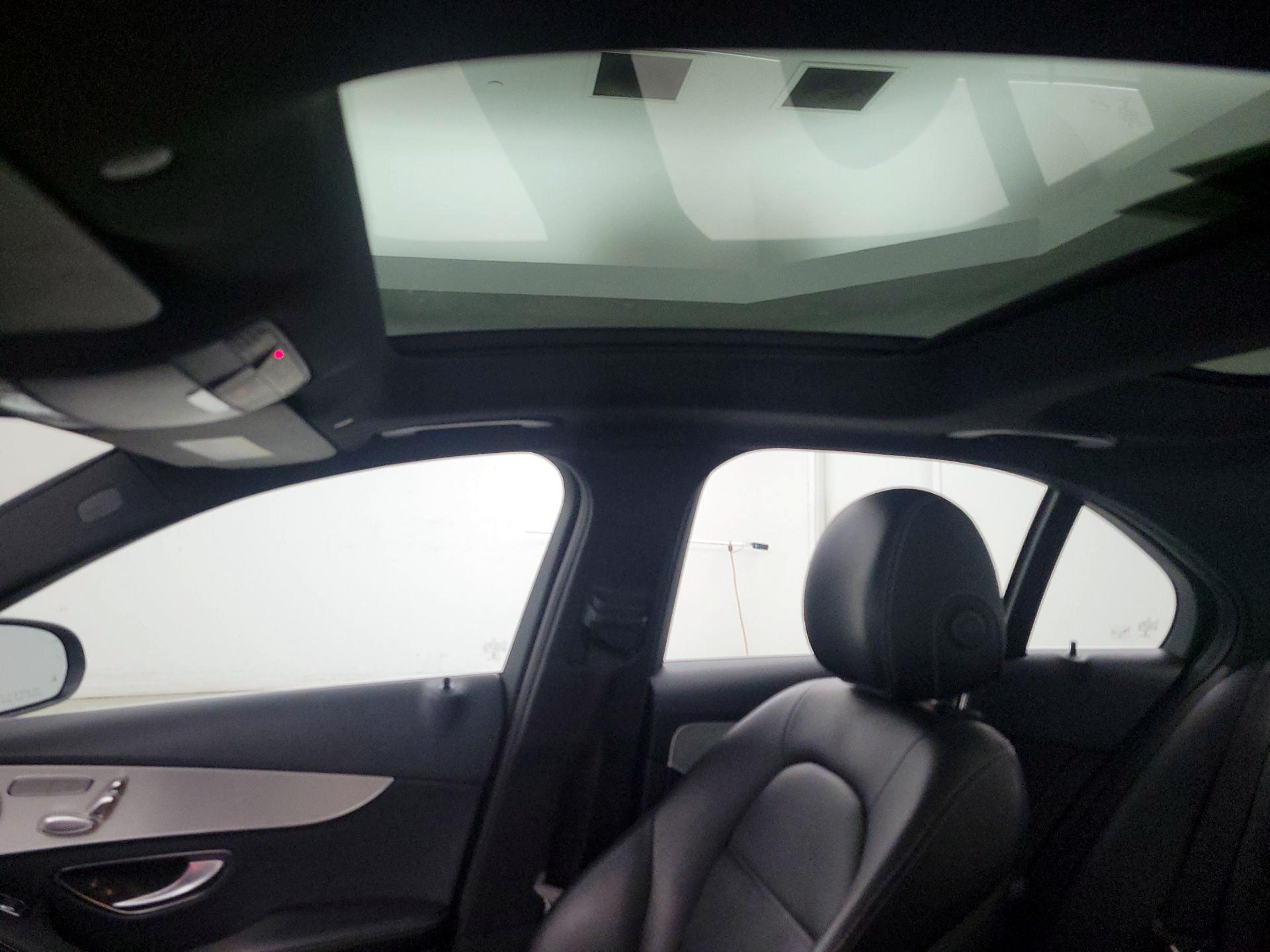 Thumbnail: 2019 Mercedes-Benz C-Class - 19