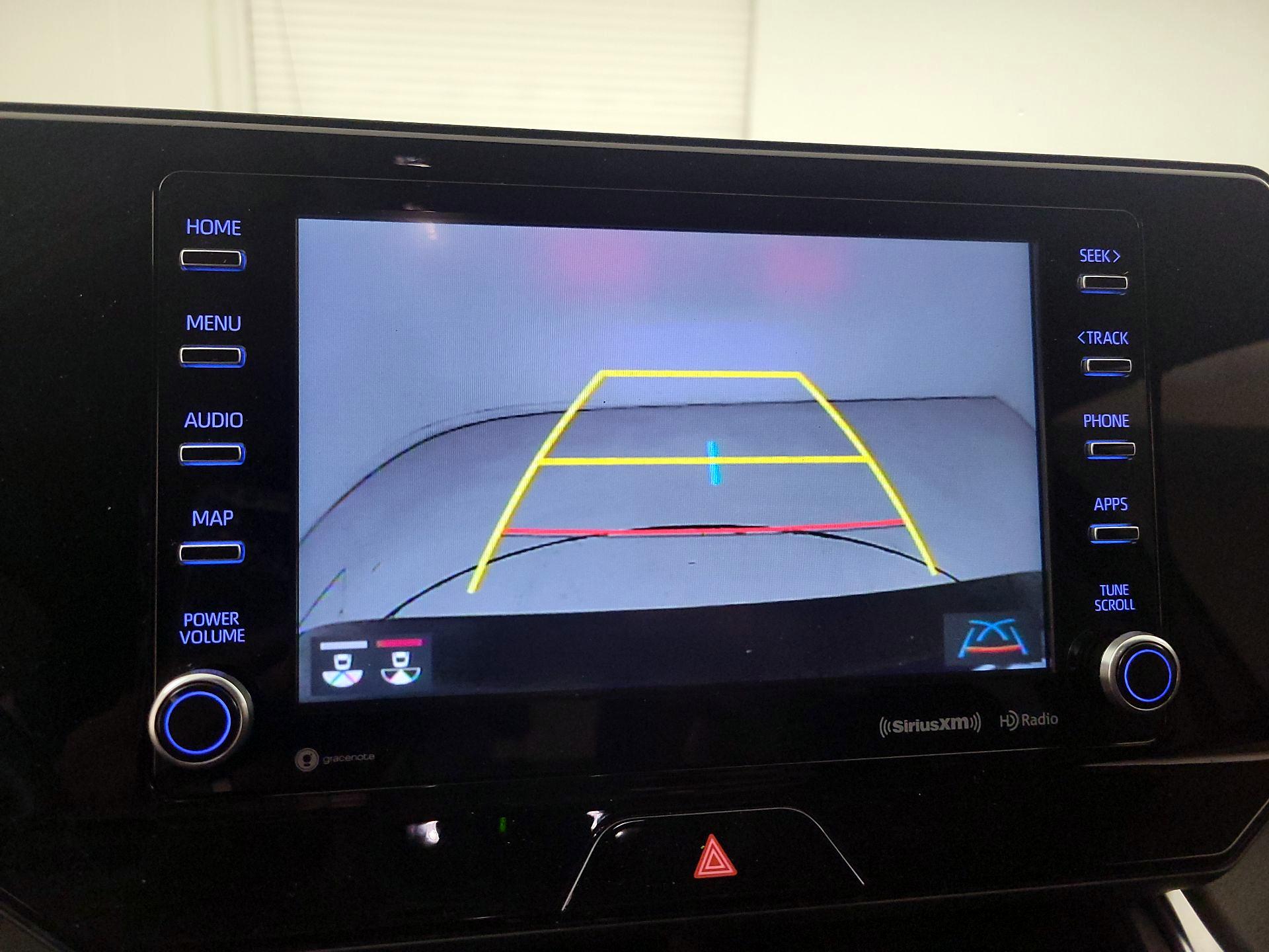 Thumbnail: 2021 Toyota Venza - 14