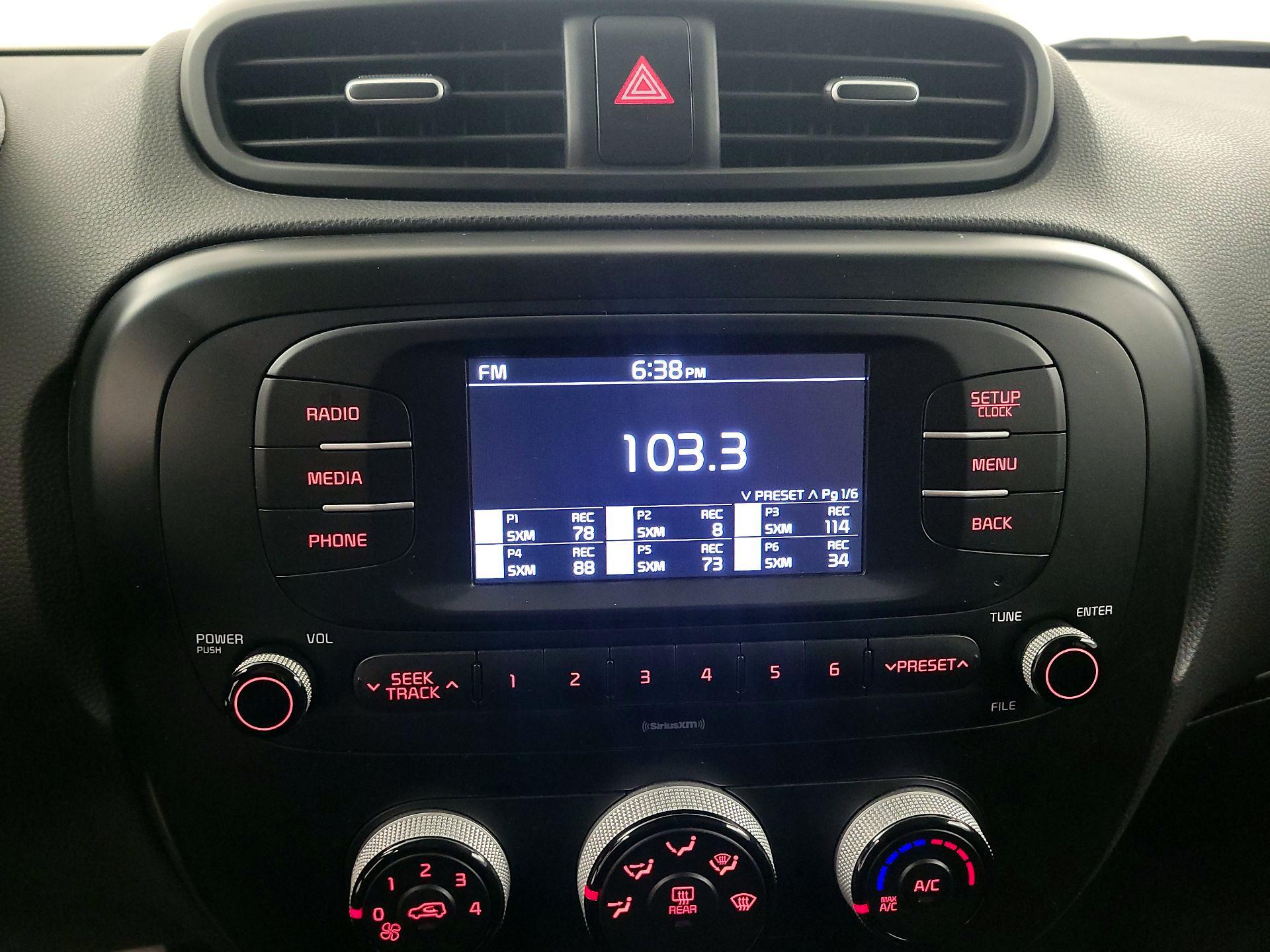 Thumbnail: 2018 Kia Soul - 14